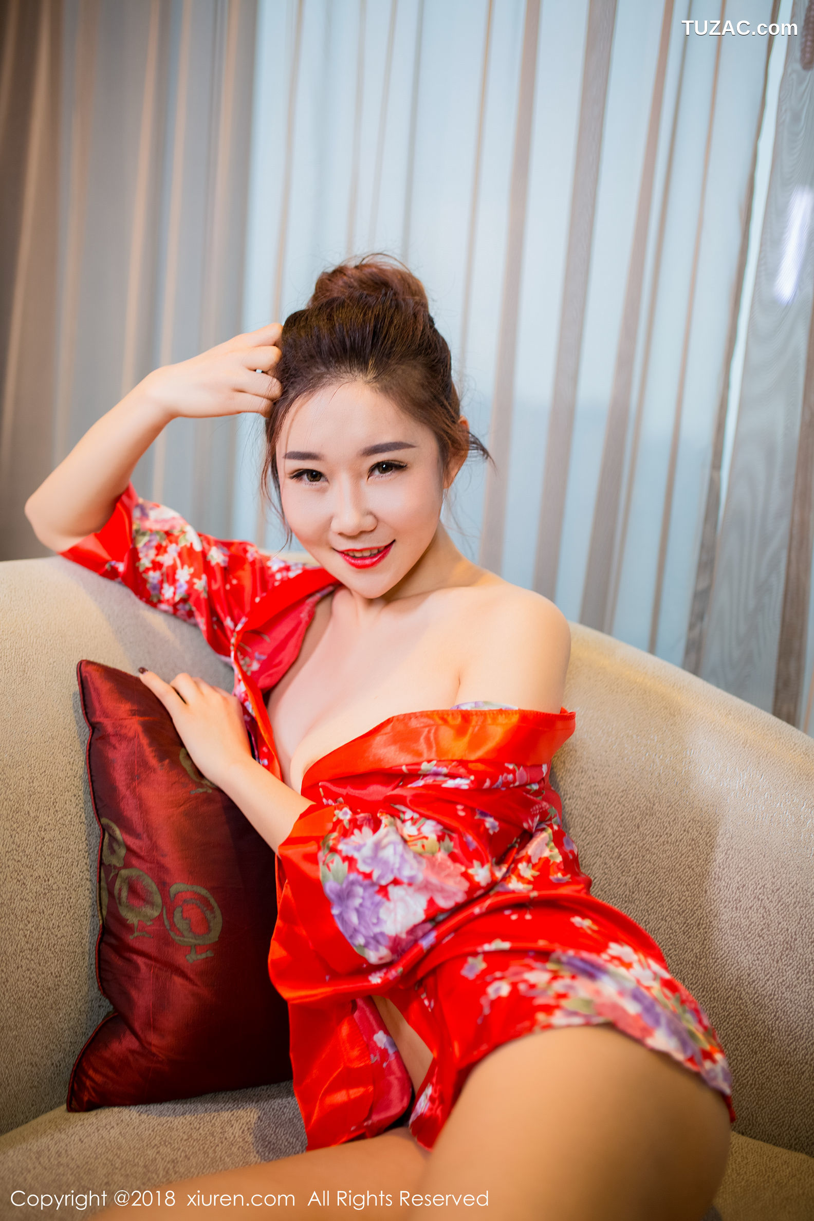 XiuRen秀人网-892-棉花糖Candy-《华丽和服-半透丝袜》-2018.01.10