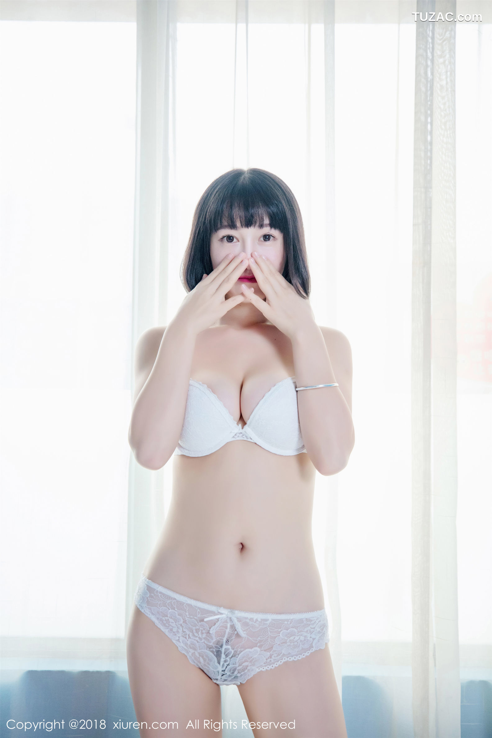 XiuRen秀人网-926-模特小探戈-《透视蕾丝内衣》-2018.02.06