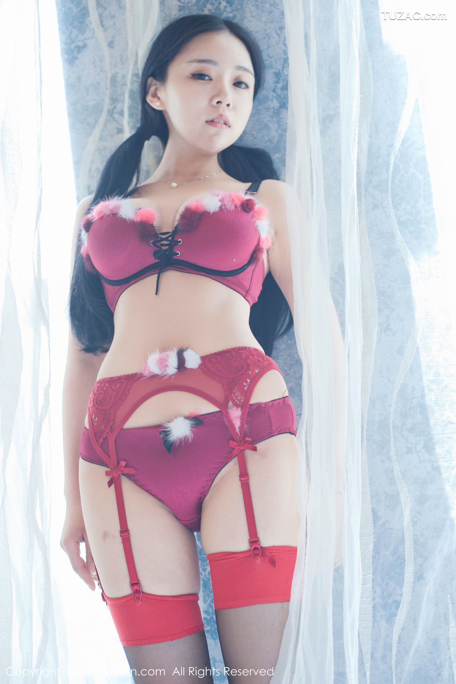 XiuRen秀人网-932-红气球-《童颜巨乳稚气未脱小姑娘》-2018.02.09
