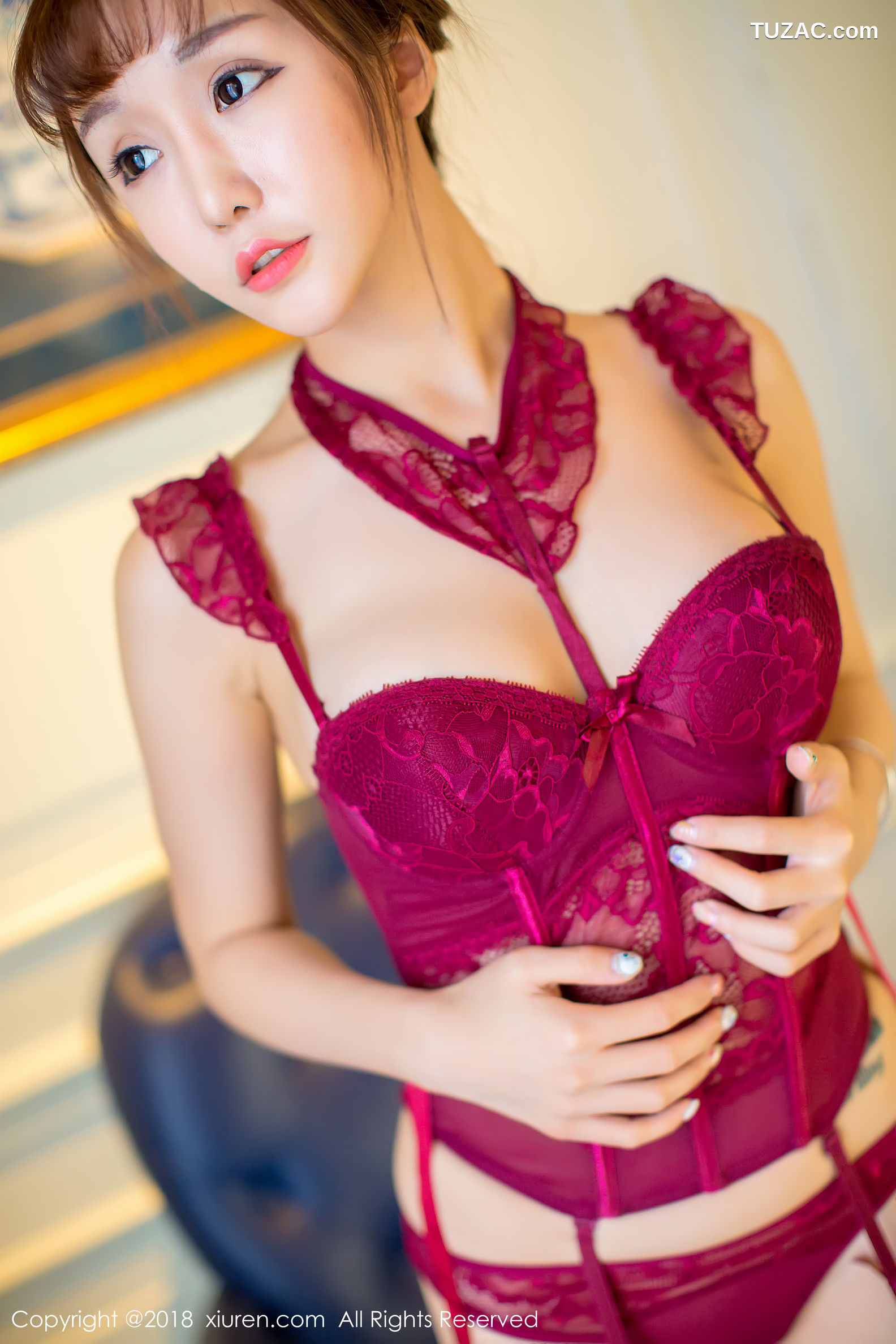 XiuRen秀人网-984-顾灿-《狂野的性感美人》-2018.04.17