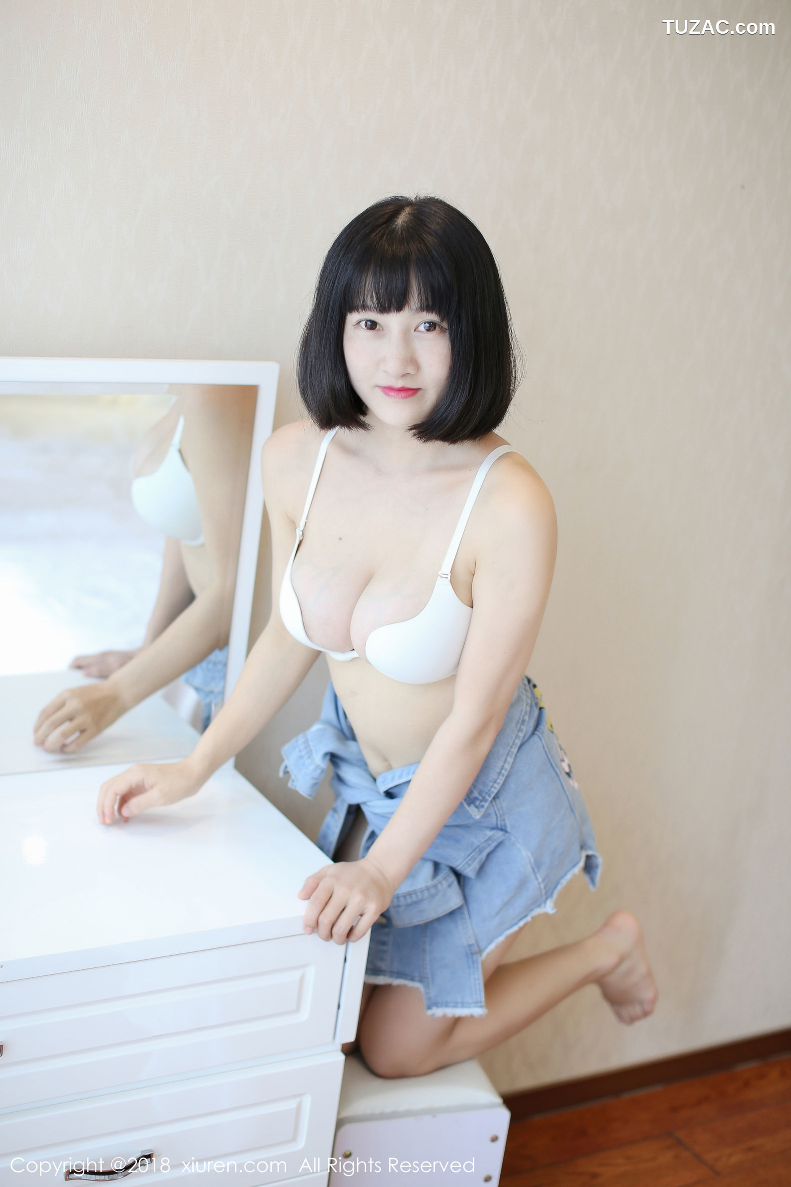 XiuRen秀人网-1001-小探戈-《玉体浑如雪》-2018.05.02