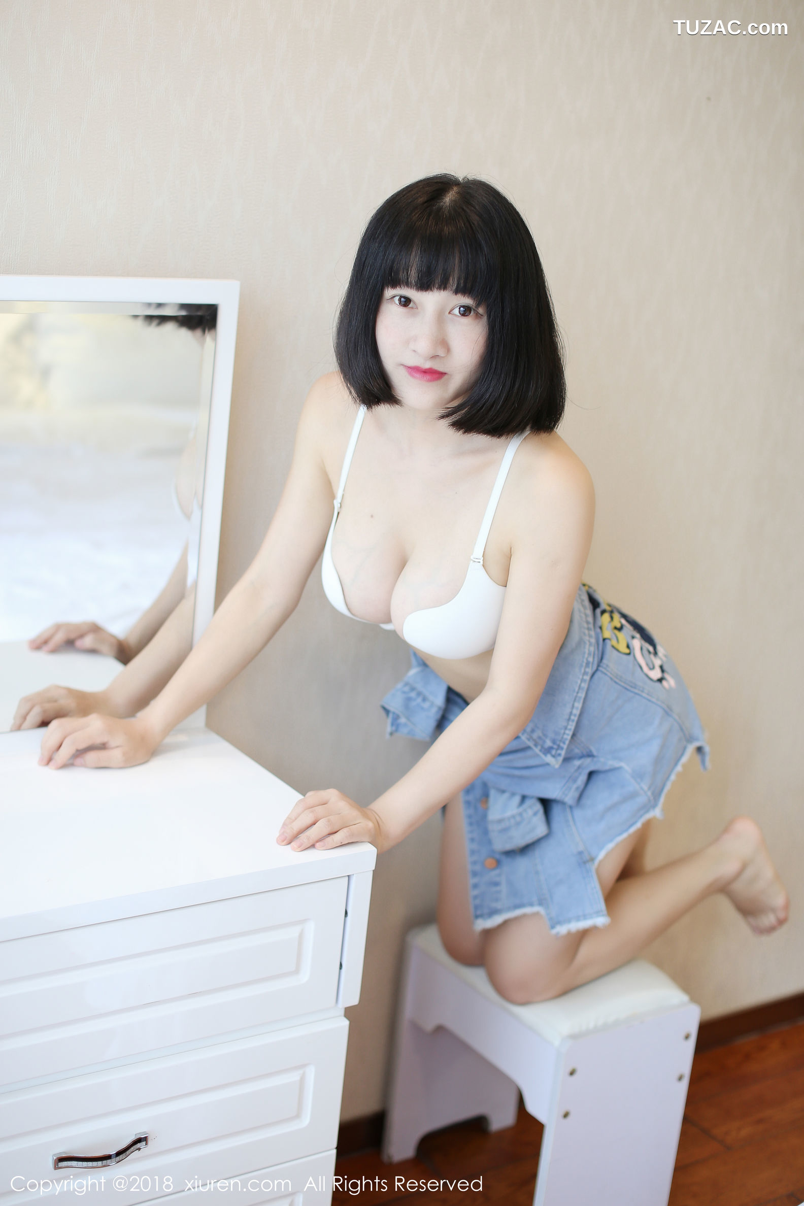 XiuRen秀人网-1001-小探戈-《玉体浑如雪》-2018.05.02