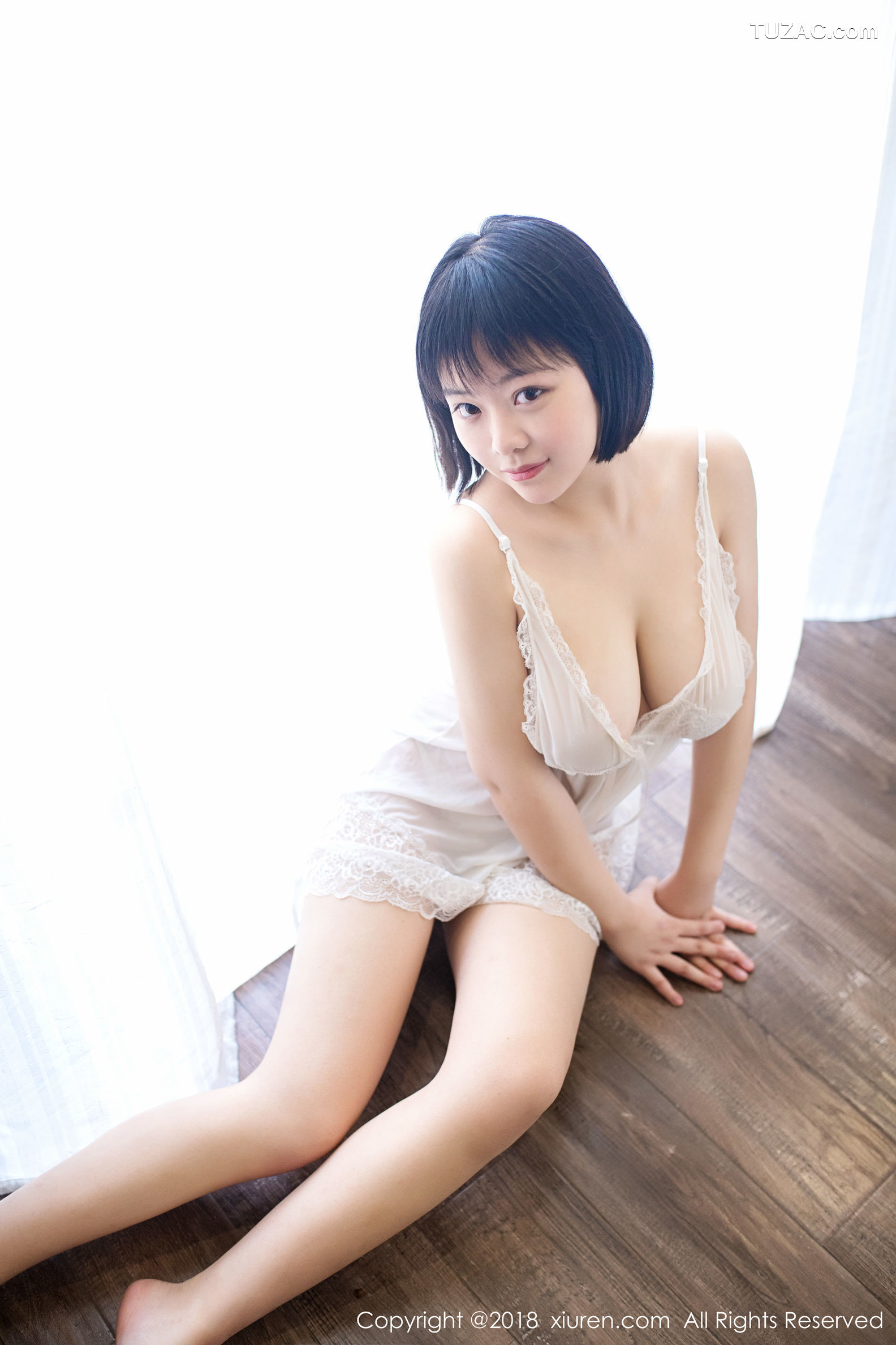 XiuRen秀人网-1009-赤间菀枫-《童颜巨乳少女》-2018.05.09