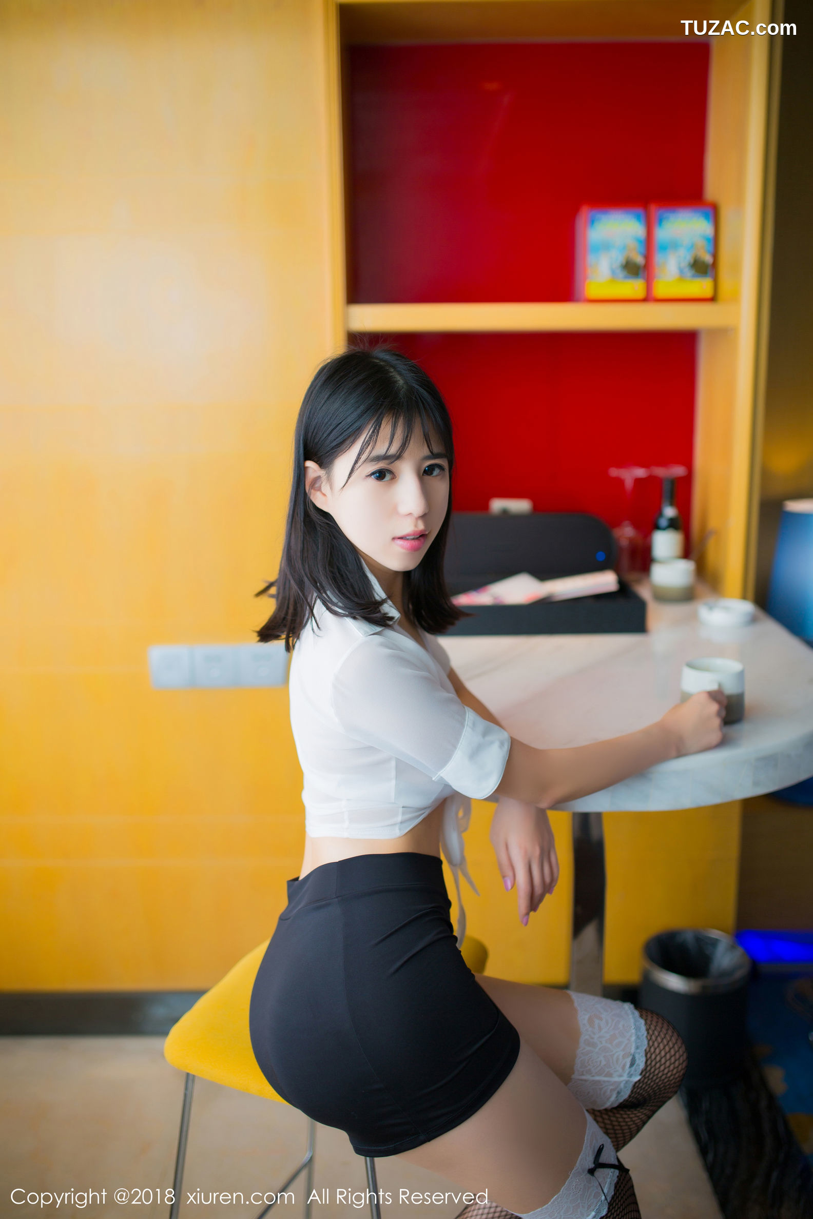 XiuRen秀人网-1014-艾栗栗栗栗栗栗吖-《女秘OL》-2018.05.14