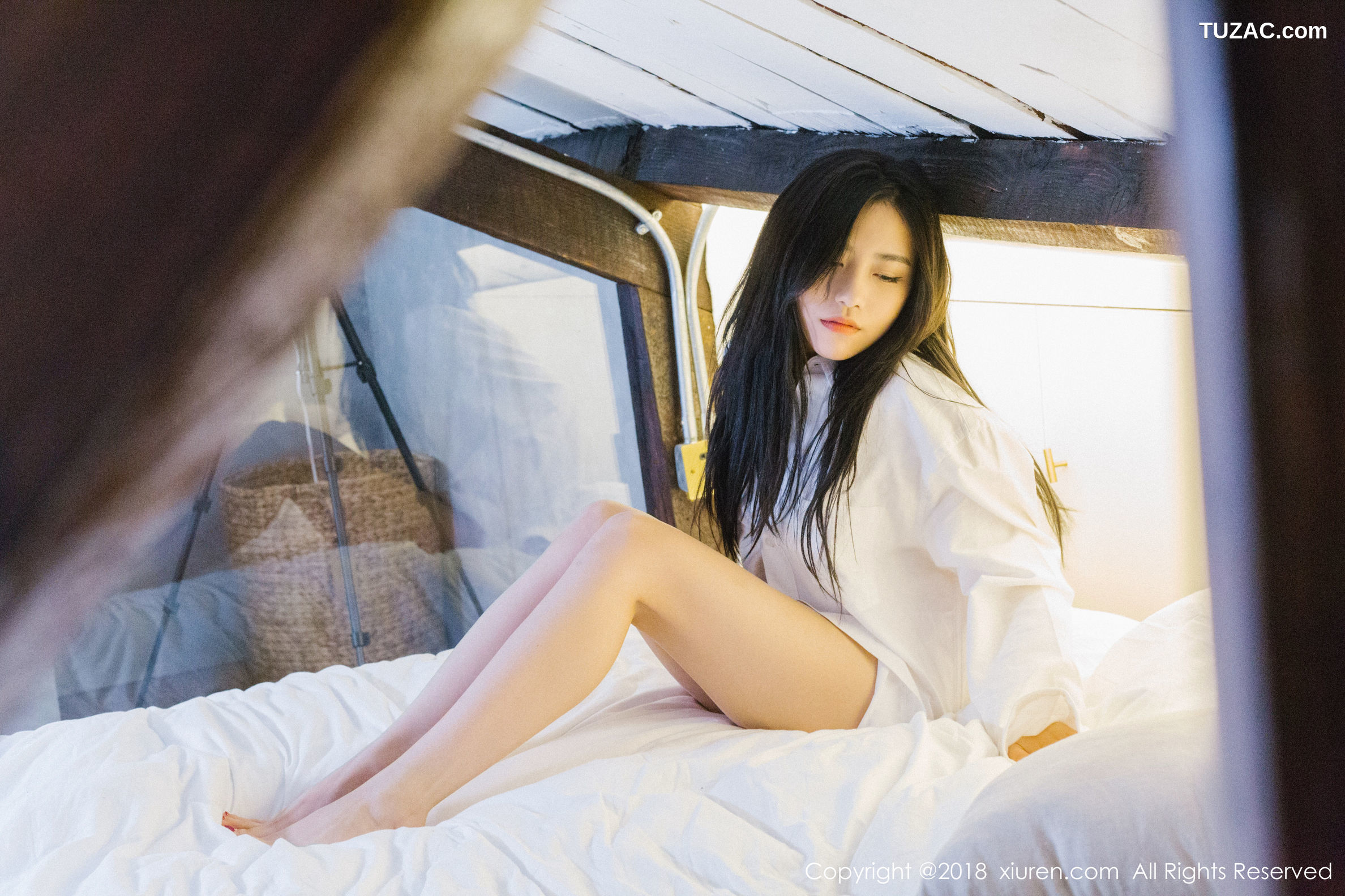 XiuRen秀人网-1024-许诺-《早安女友系列》-2018.05.22