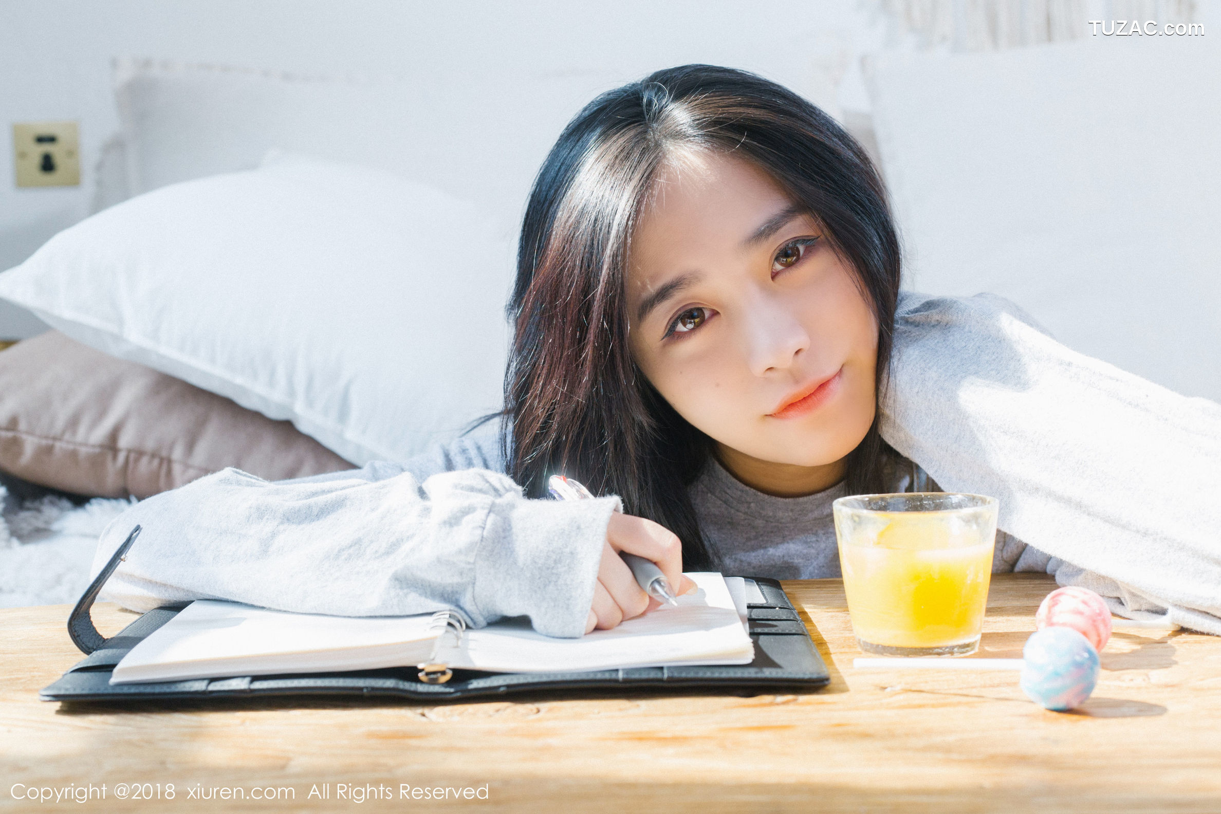 XiuRen秀人网-1024-许诺-《早安女友系列》-2018.05.22