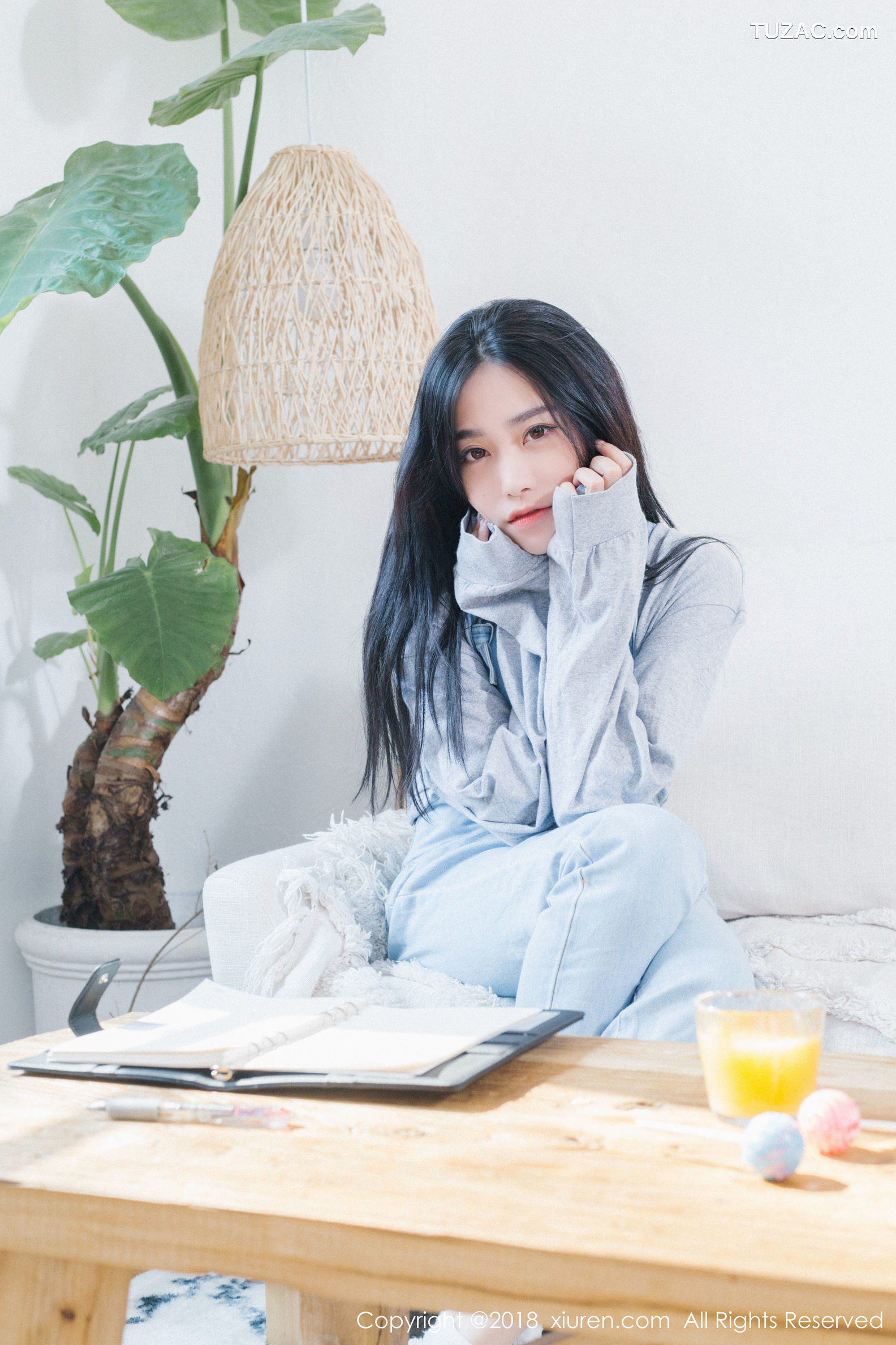XiuRen秀人网-1024-许诺-《早安女友系列》-2018.05.22