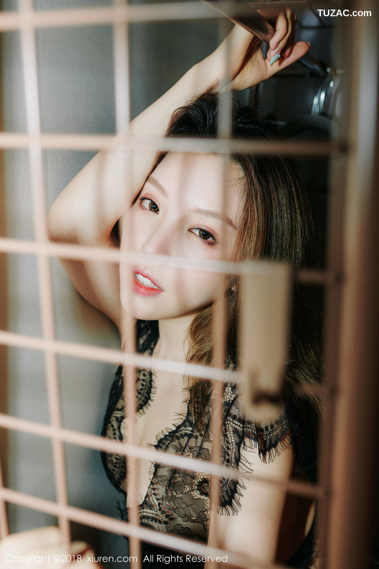 XiuRen秀人网-1133-黄楽然-《撩人姿势的诱惑》-2018.08.24