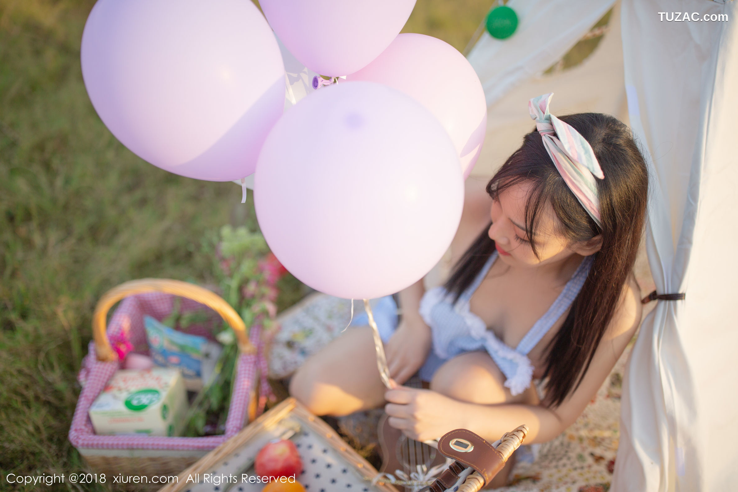 XiuRen秀人网-1207-徐微微-《夕阳下的性感与浪漫》-2018.10.25