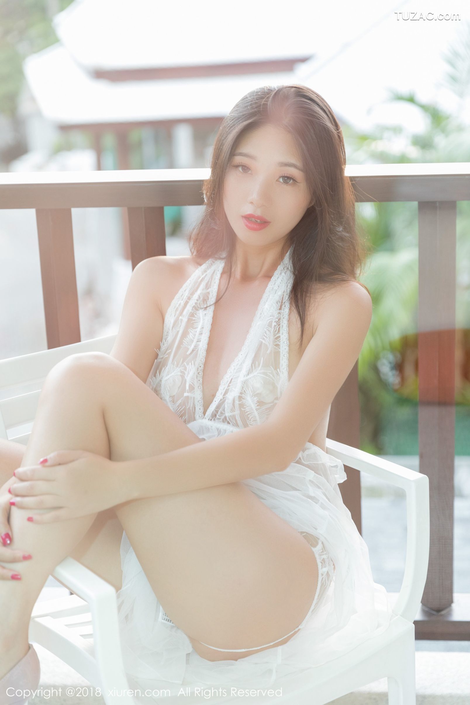 XiuRen秀人网-1242-宋-Kiki-《诱人的曲线》-2018.11.27