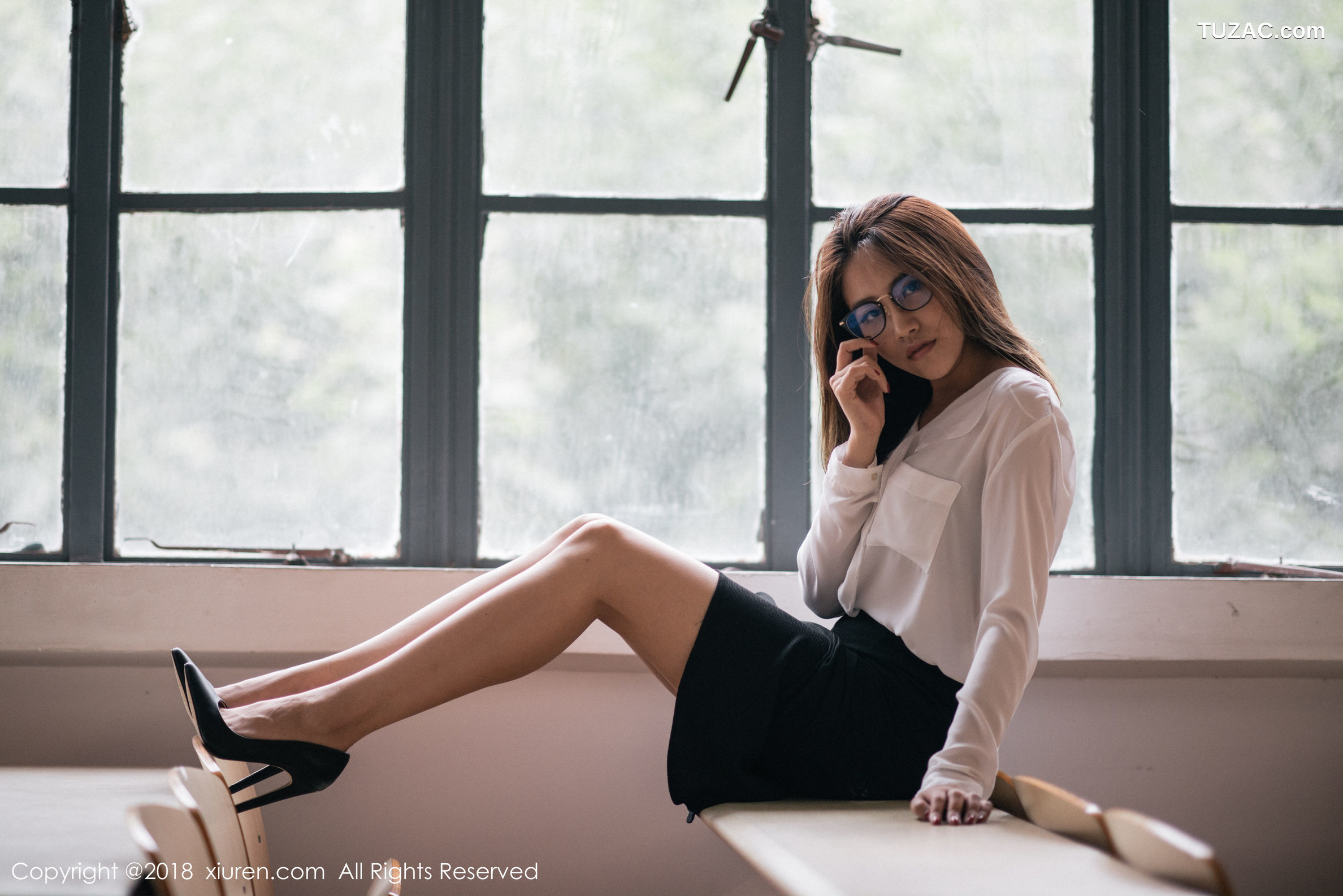 XiuRen秀人网-1267-许诺-《教师OL制服主题系列》-2018.12.14