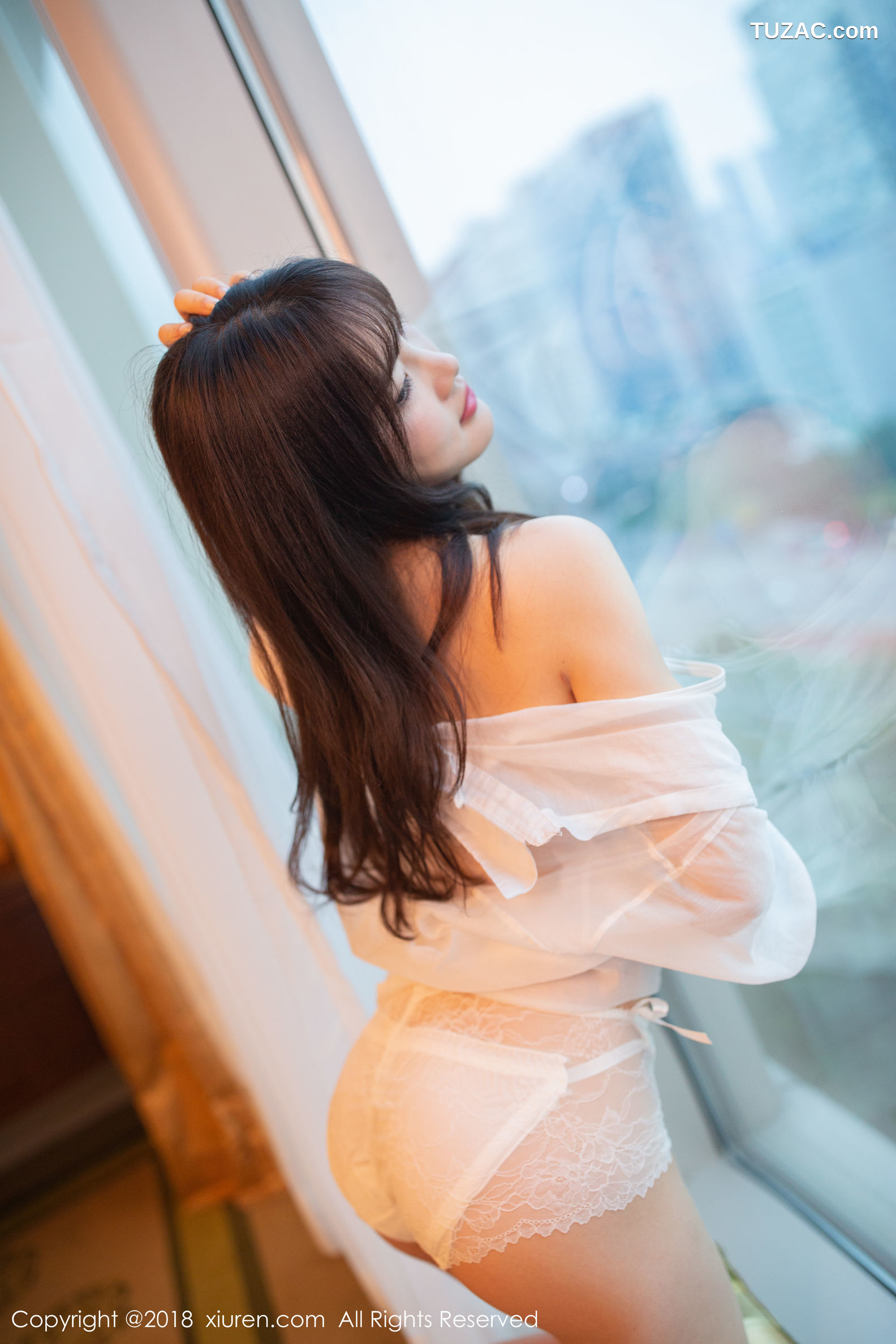 XiuRen秀人网-1291-小仓鼠-《小家碧玉般的性感》-2018.12.27