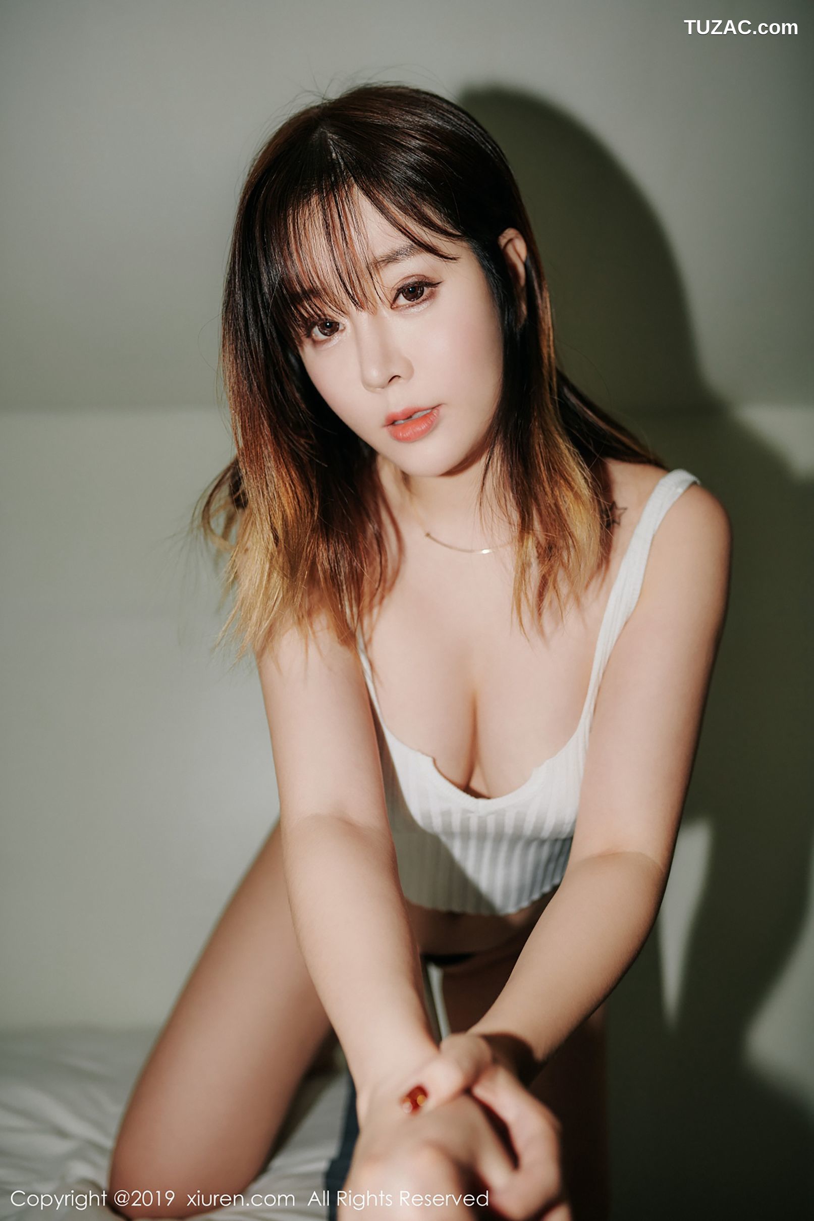 XiuRen秀人网-1328-王雨纯-《热辣诱人的身材》-2019.02.01