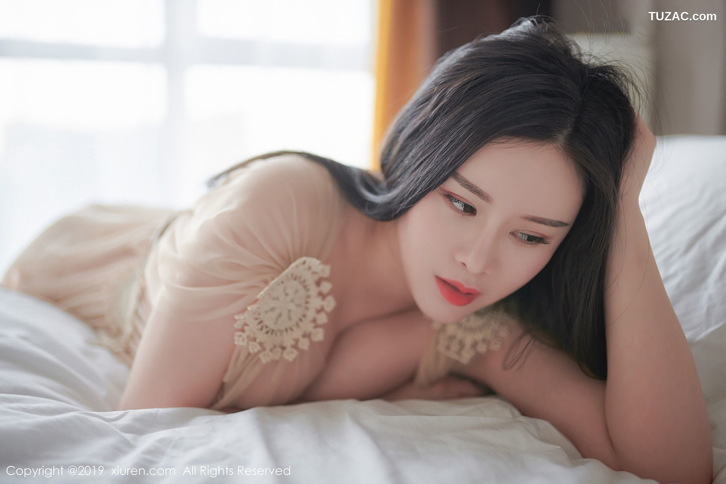 XiuRen秀人网-1366-戴渃欣-《丰腴有致娇躯魅惑》-2019.03.14