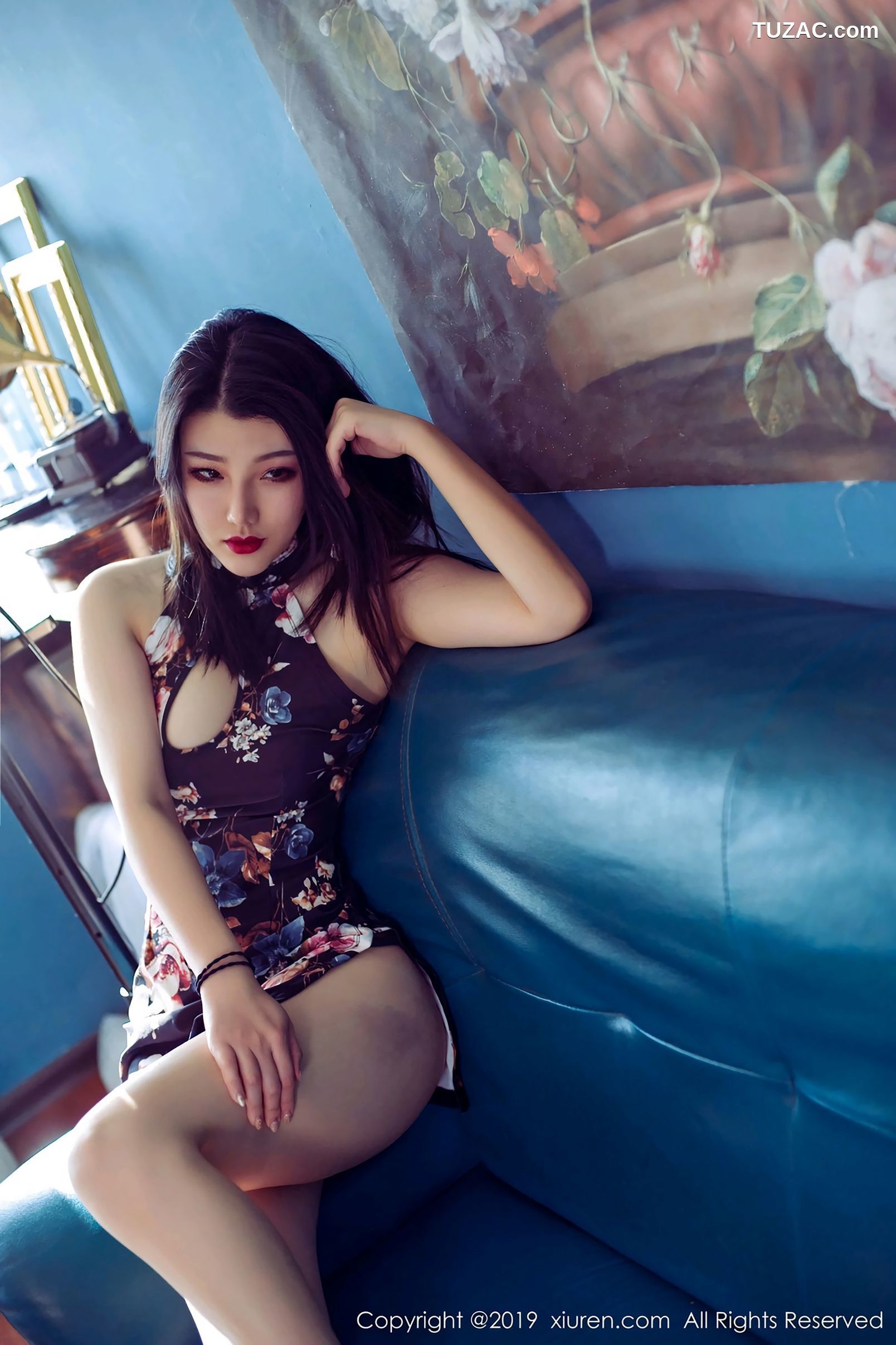 XiuRen秀人网-1379-糯糯Nn-《晶莹剔透的小美女》-2019.03.29