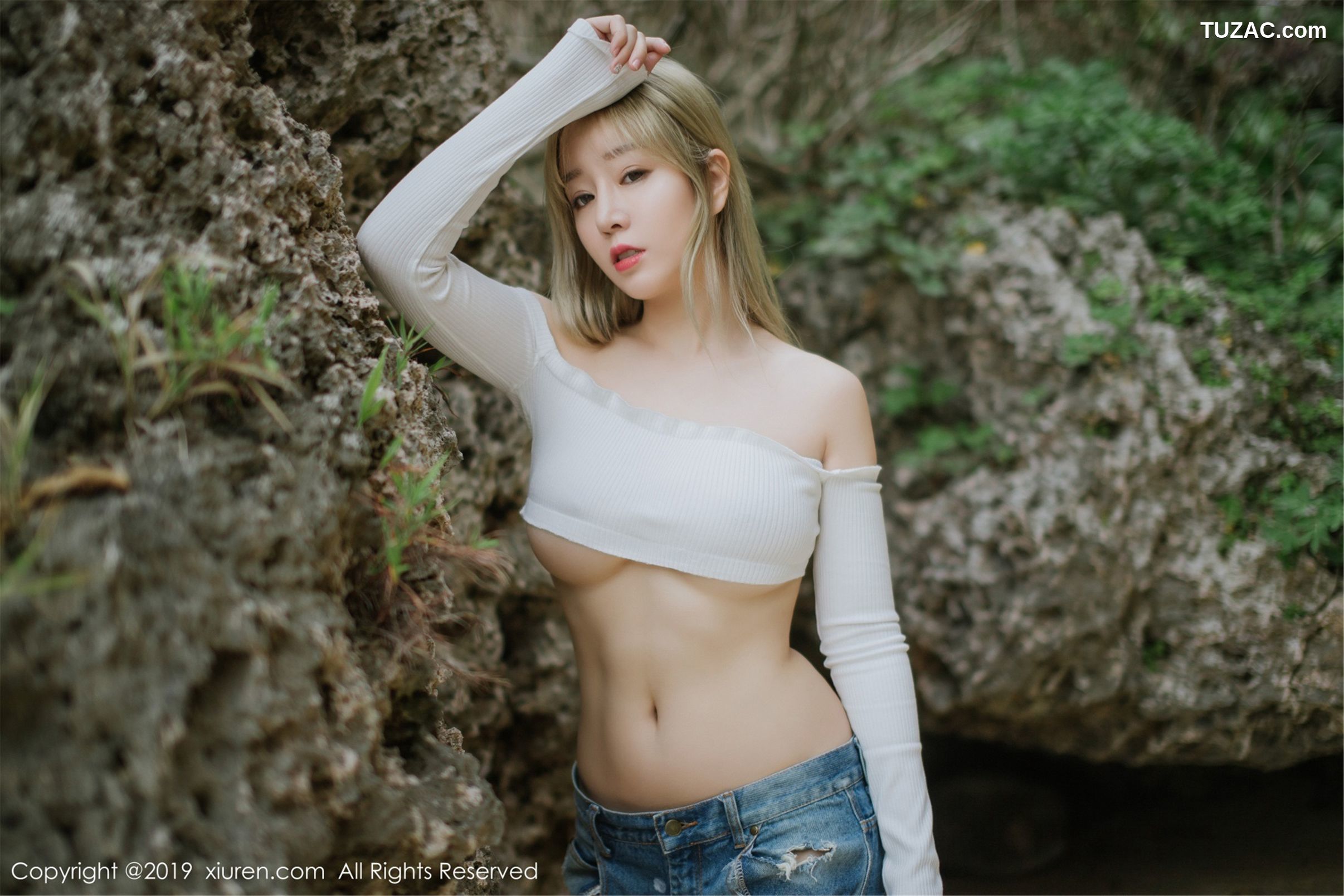 XiuRen秀人网-1400-王雨纯-《唯美不失性感的诱惑》-2019.04.17