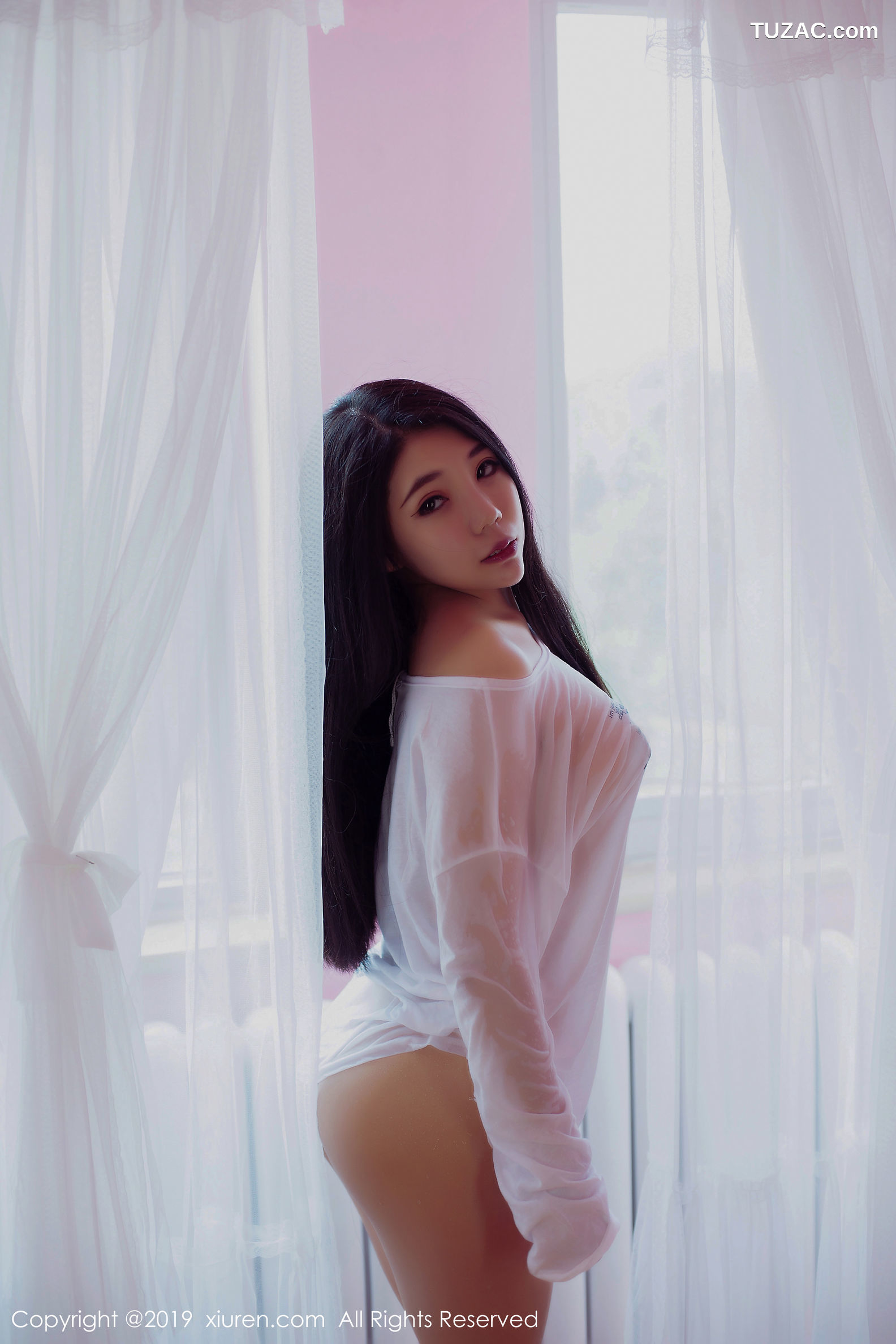 XiuRen秀人网-1553-放空Lily-《混元超大纯天然蜜桃臀妹子》-2019.07.17