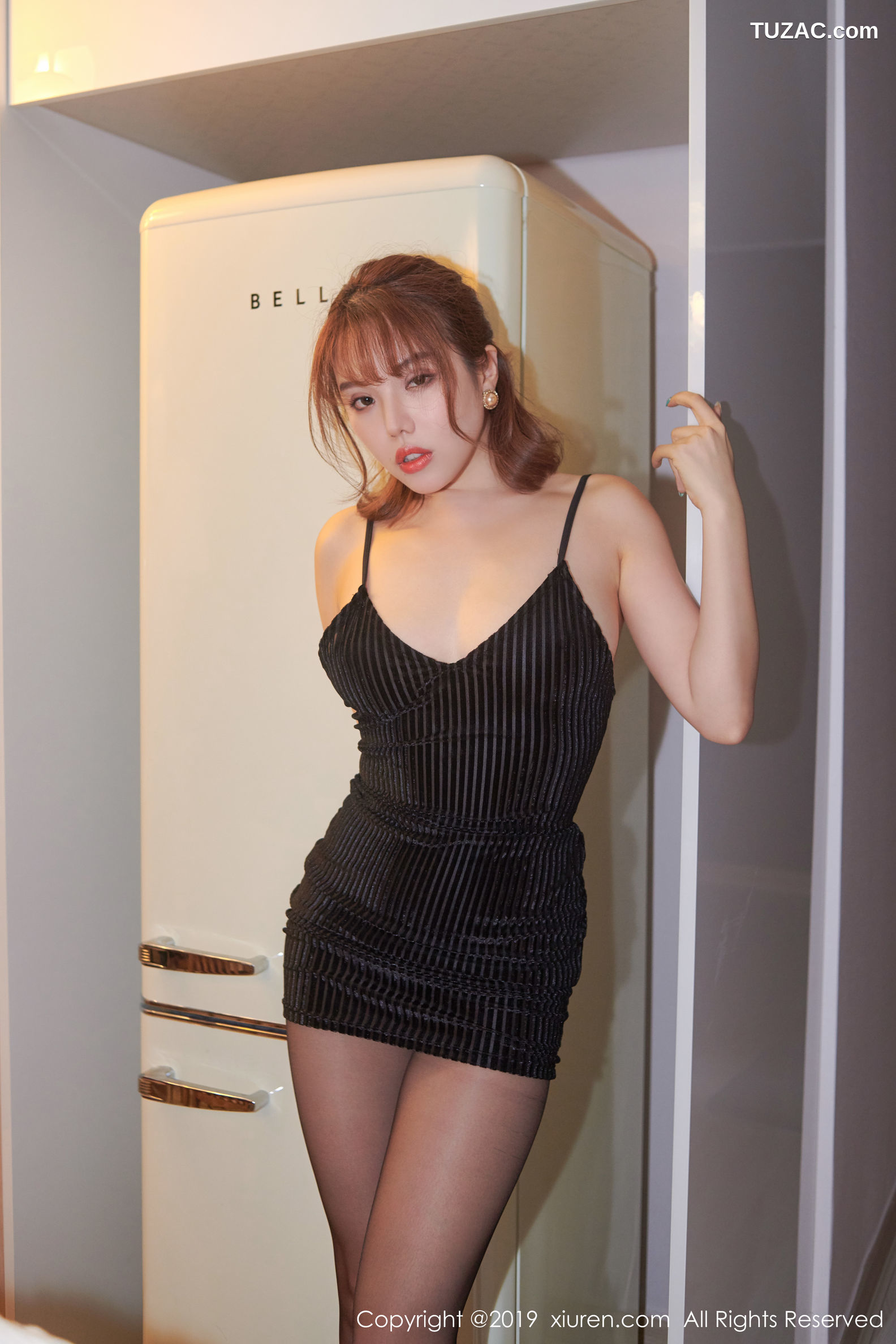 XiuRen秀人网-1630-黄楽然-《魅惑黑丝与狂野豹纹内衣的精彩诱惑》-2019.08.20