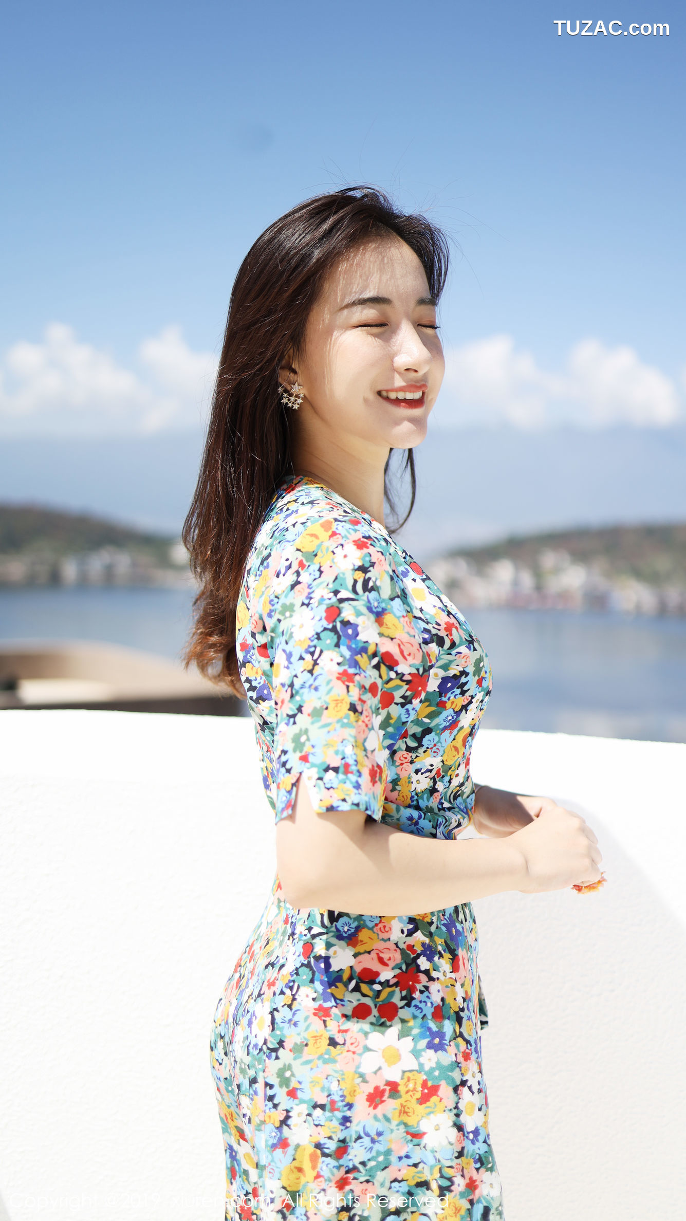 XiuRen秀人网-1641-艺儿伢哟-《气质新人模特》-2019.08.23