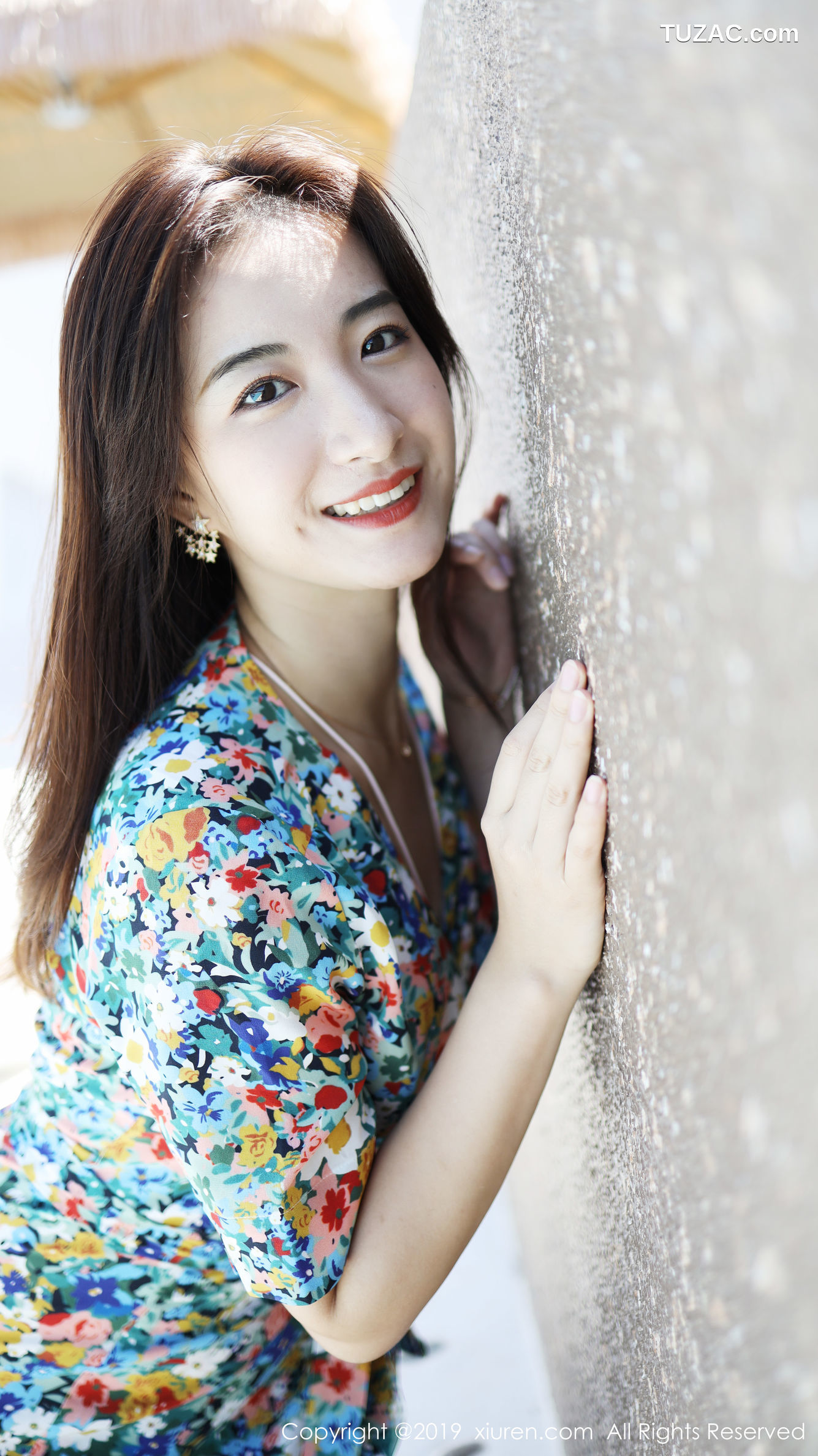 XiuRen秀人网-1641-艺儿伢哟-《气质新人模特》-2019.08.23