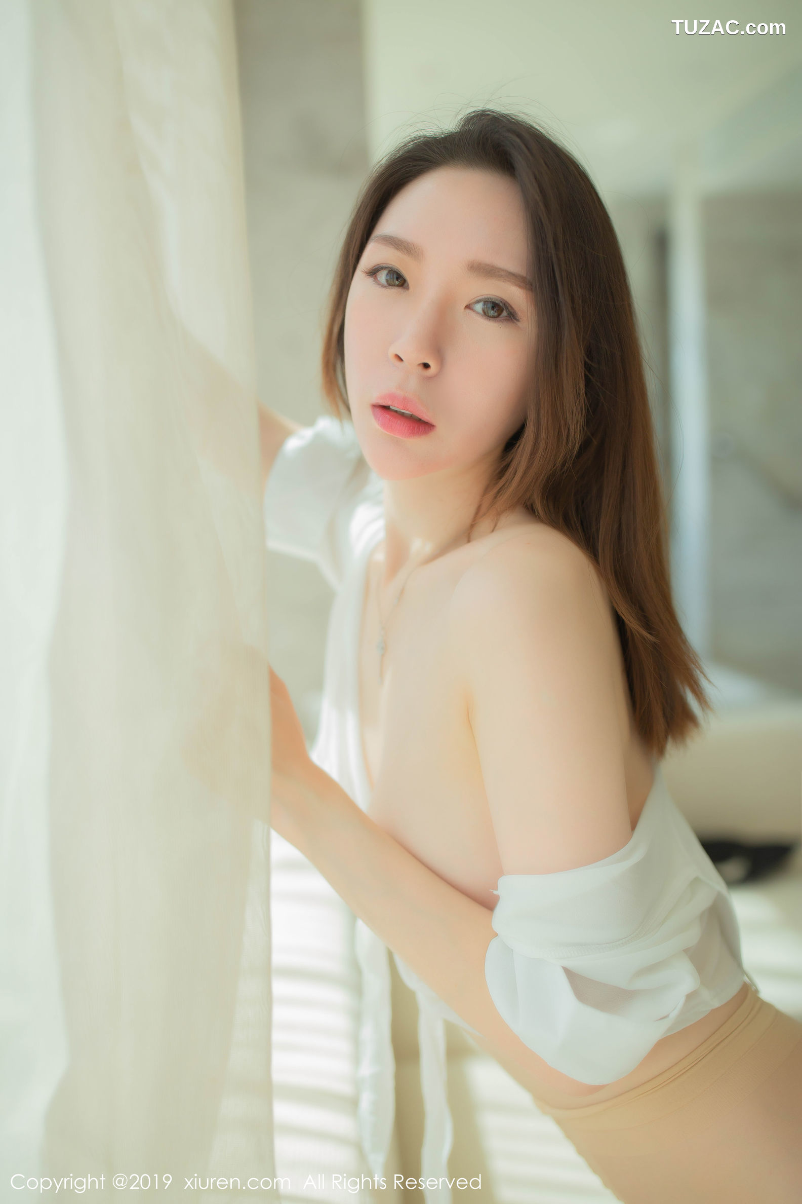 XiuRen秀人网-1645-梦心月-《秘书职业制服》-2019.08.26