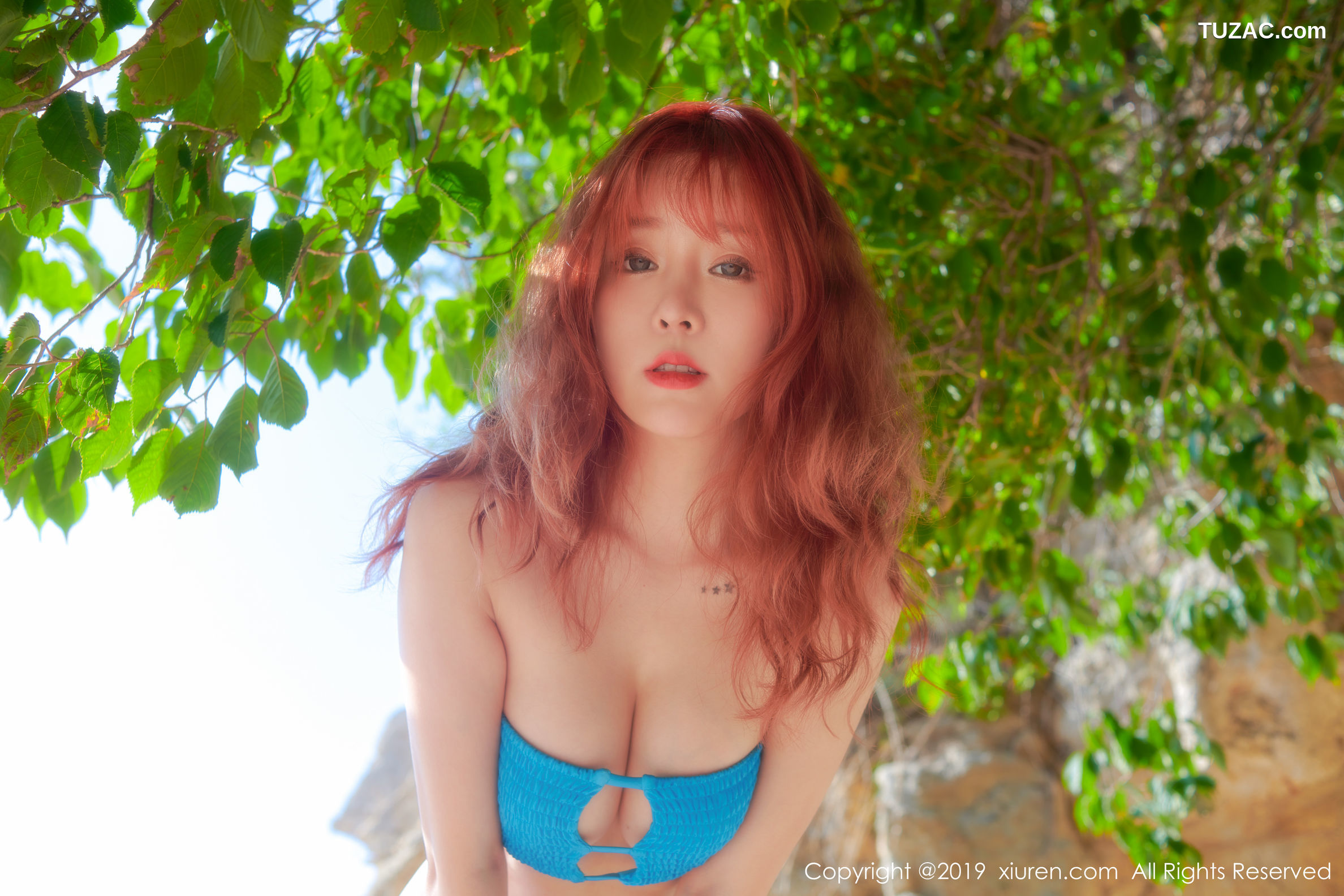 XiuRen秀人网-1664-王雨纯-《姿势撩人媚意荡漾醉人心怀》-2019.09.04