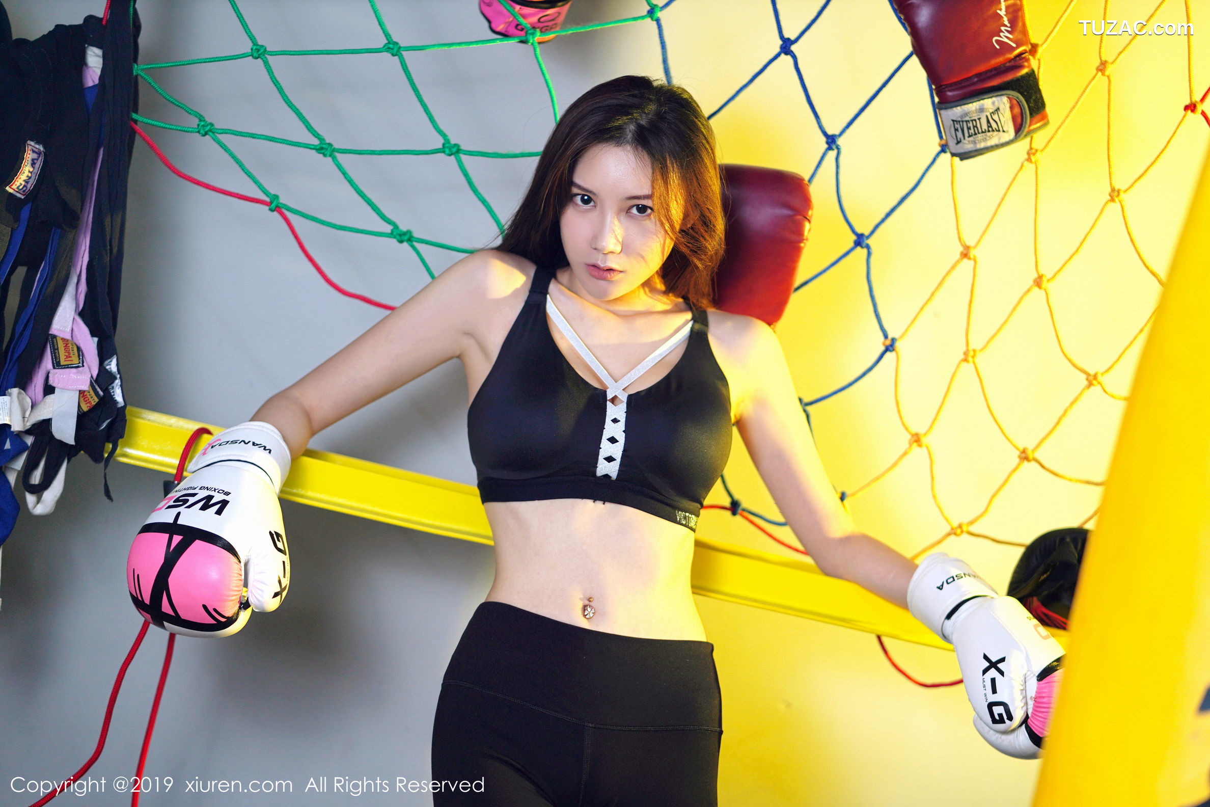 XiuRen秀人网-1732-爱丽儿-《室内健身房系列》-2019.10.16