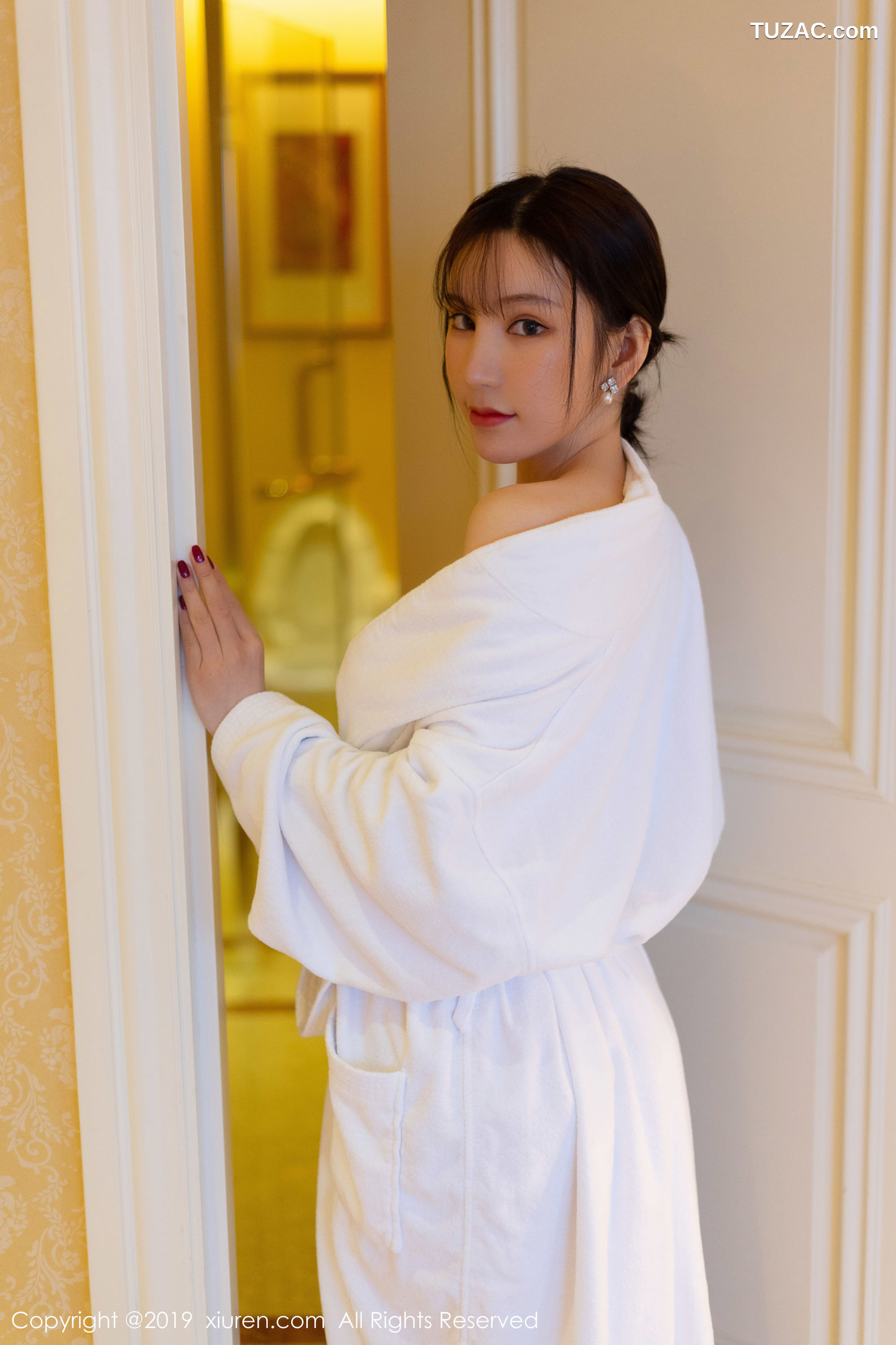 XiuRen秀人网-1774-周于希-《层层深入的故事情节系列》-2019.11.05