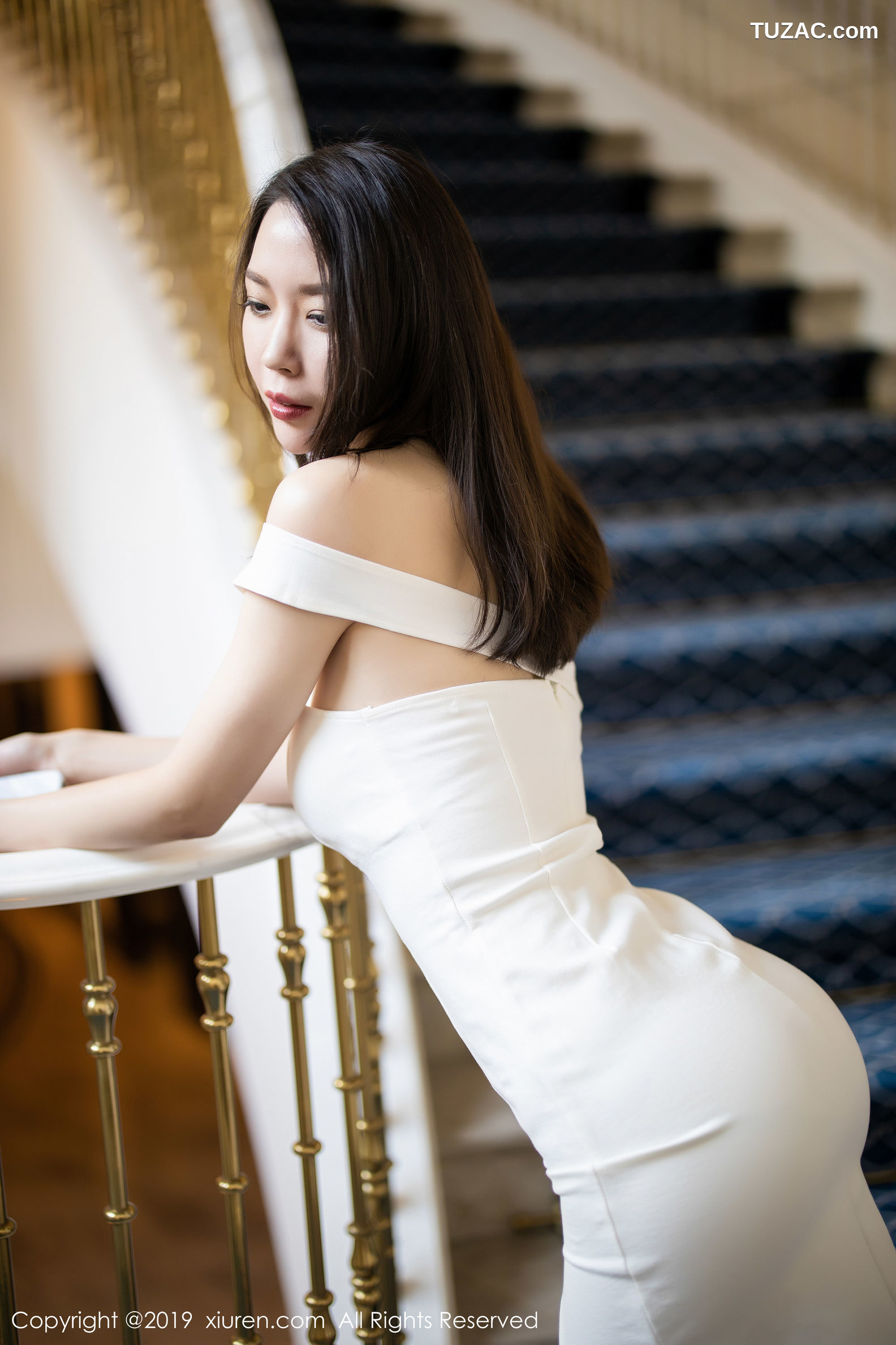 XiuRen秀人网-1861-梦心月-《魅惑制服》-2019.12.18