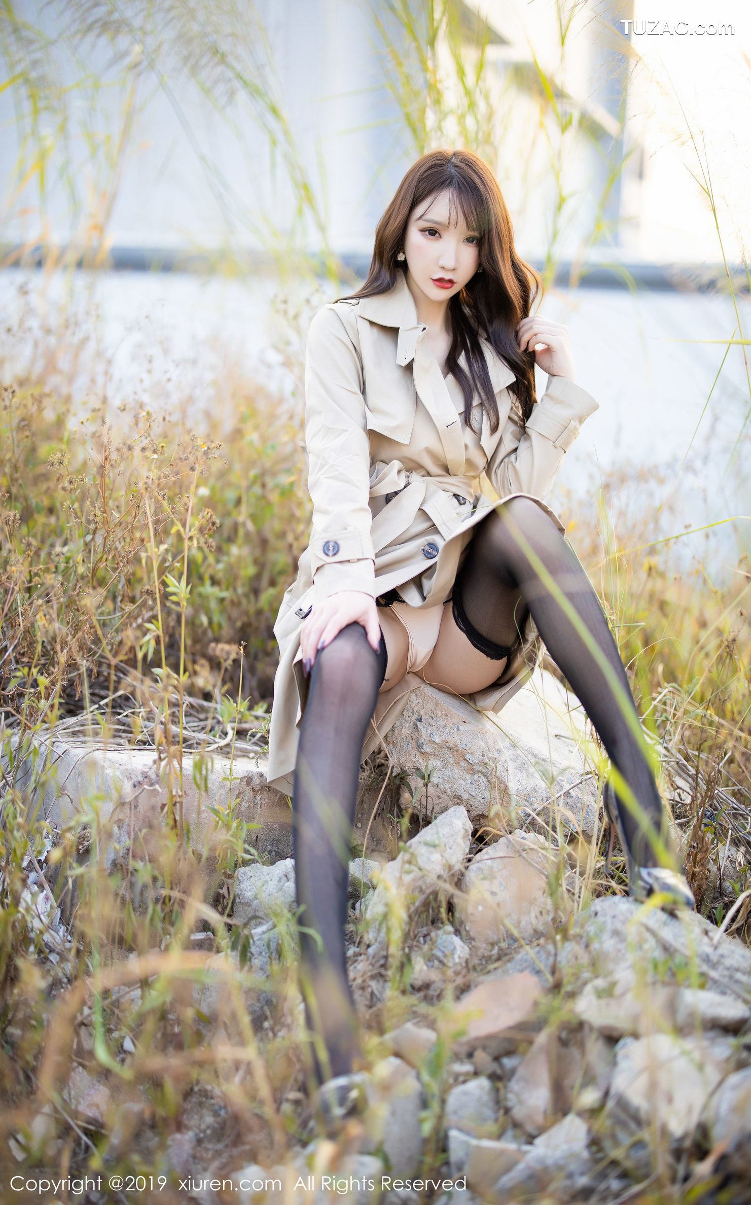 XiuRen秀人网-1876-周于希-《精致内衣的黑丝吊袜》-2019.12.24