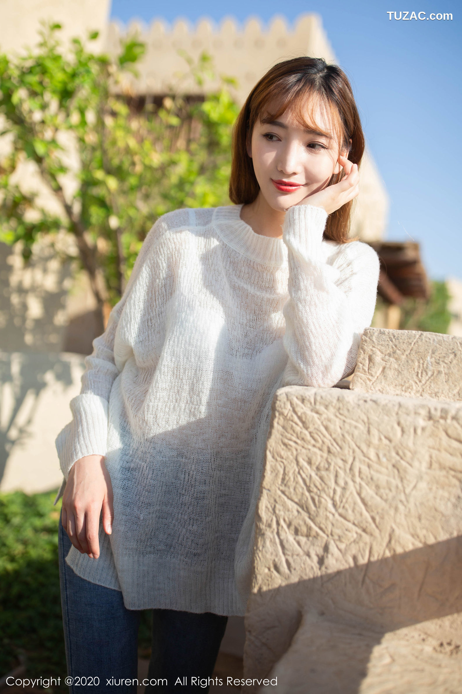 XiuRen秀人网-1988-陆萱萱-《异域的沙漠上演精彩诱惑》-2020.02.19