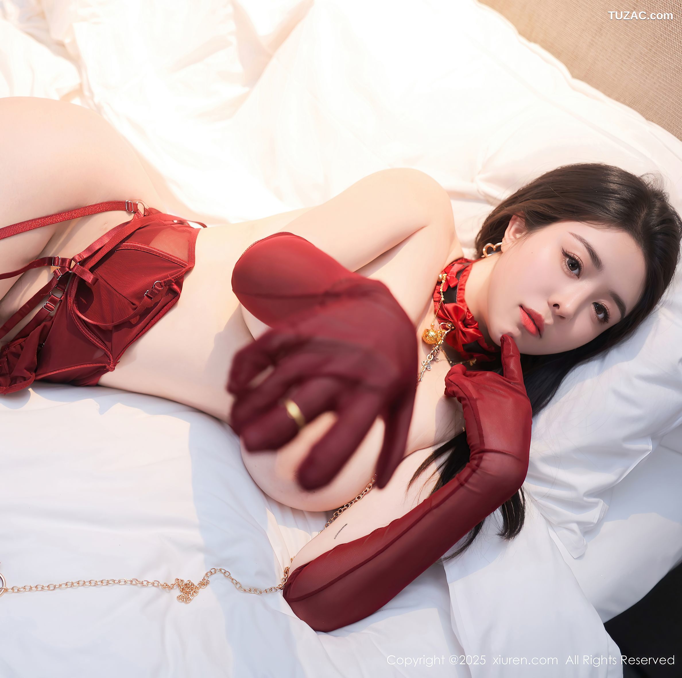 XiuRen秀人网-10003-林若凡F-白大衣暗红情趣内衣爆乳黑丝-2025.03.12