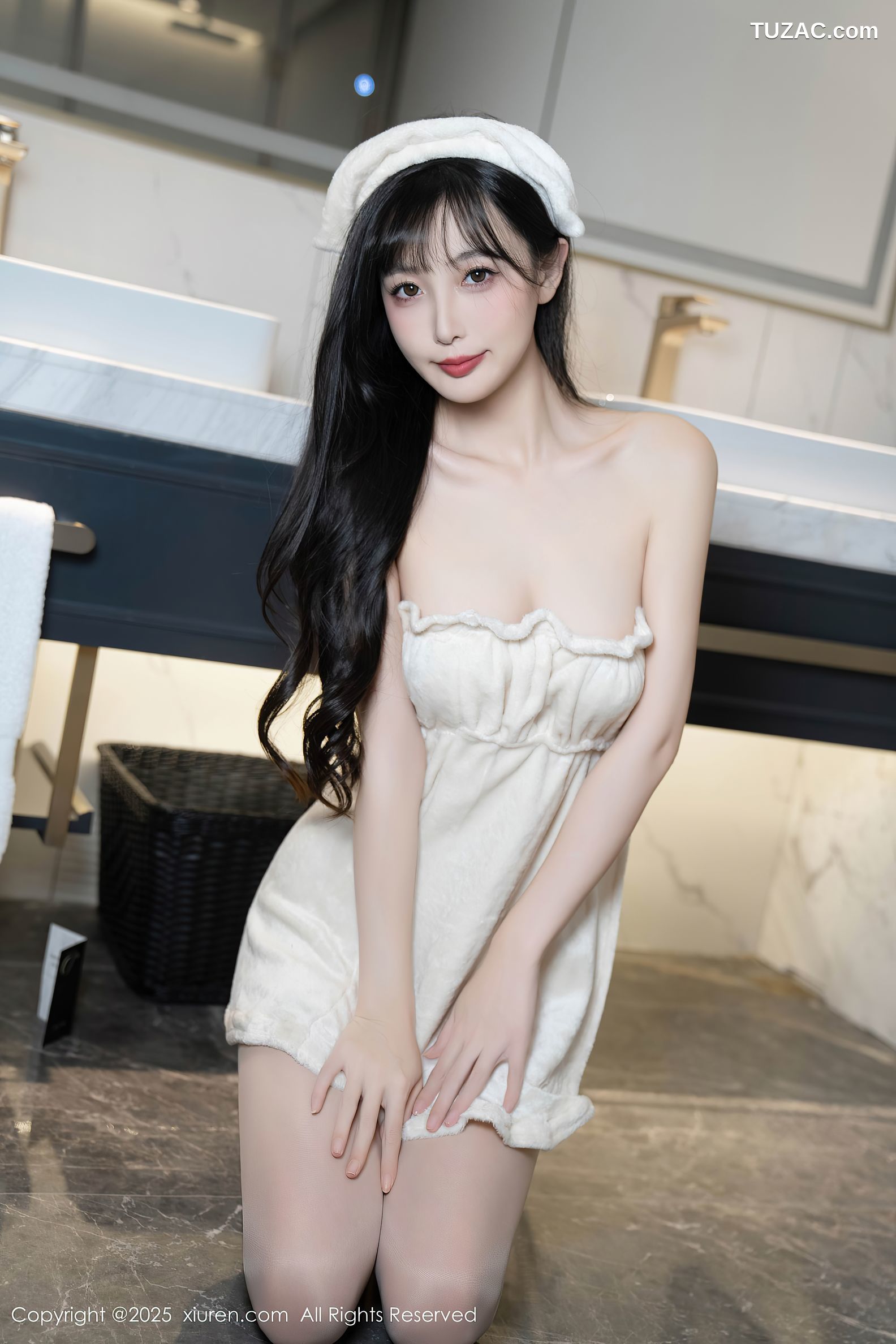 XiuRen秀人网-10005-樱桃小阑子-白浴衣浴缸湿身爆乳-2025.03.12