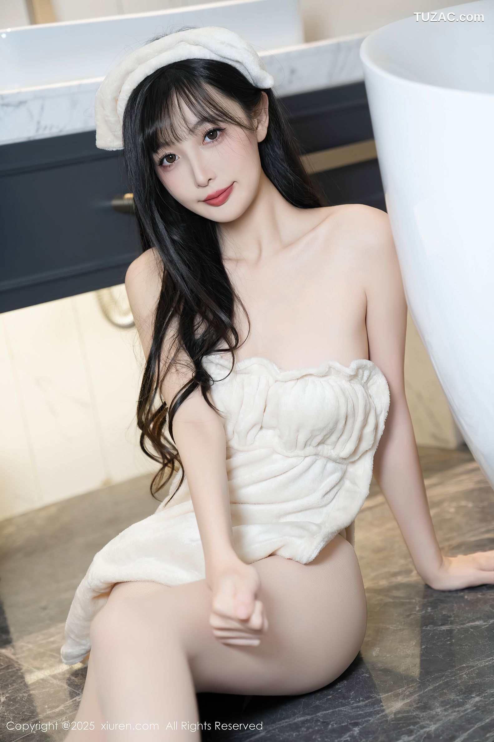 XiuRen秀人网-10005-樱桃小阑子-白浴衣浴缸湿身爆乳-2025.03.12