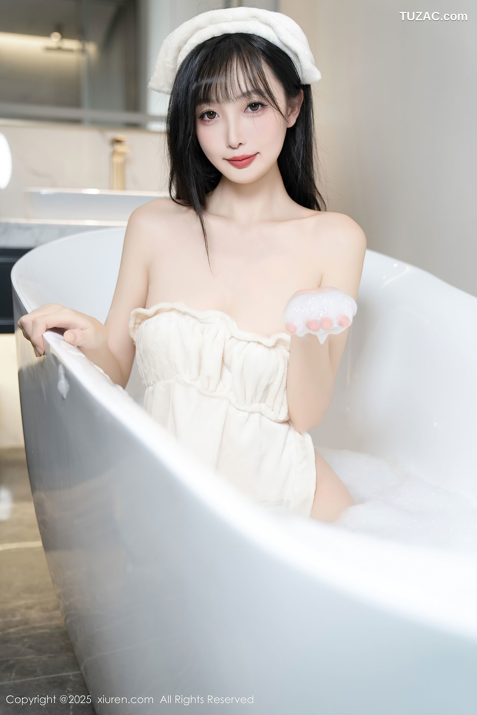 XiuRen秀人网-10005-樱桃小阑子-白浴衣浴缸湿身爆乳-2025.03.12