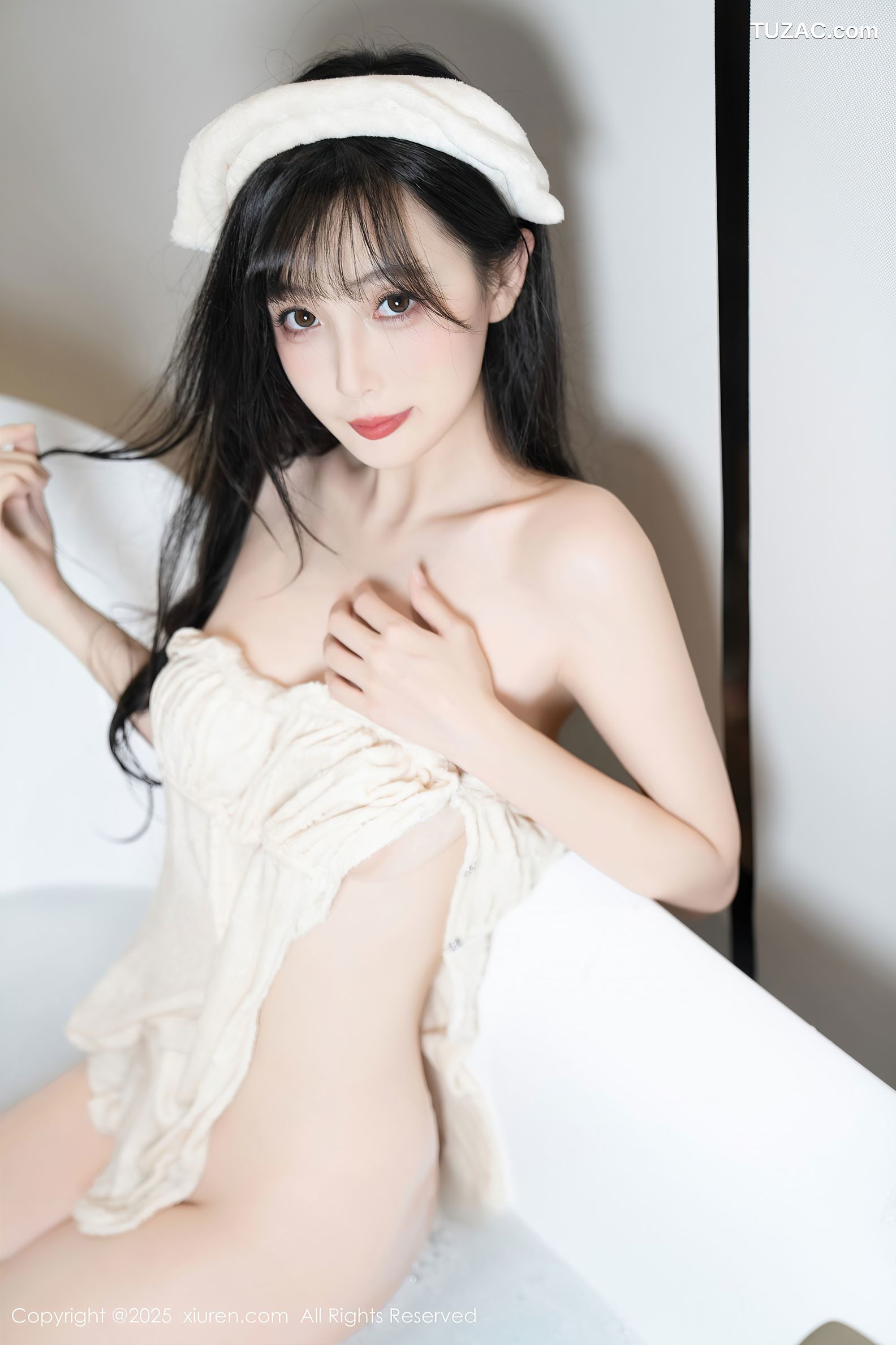 XiuRen秀人网-10005-樱桃小阑子-白浴衣浴缸湿身爆乳-2025.03.12