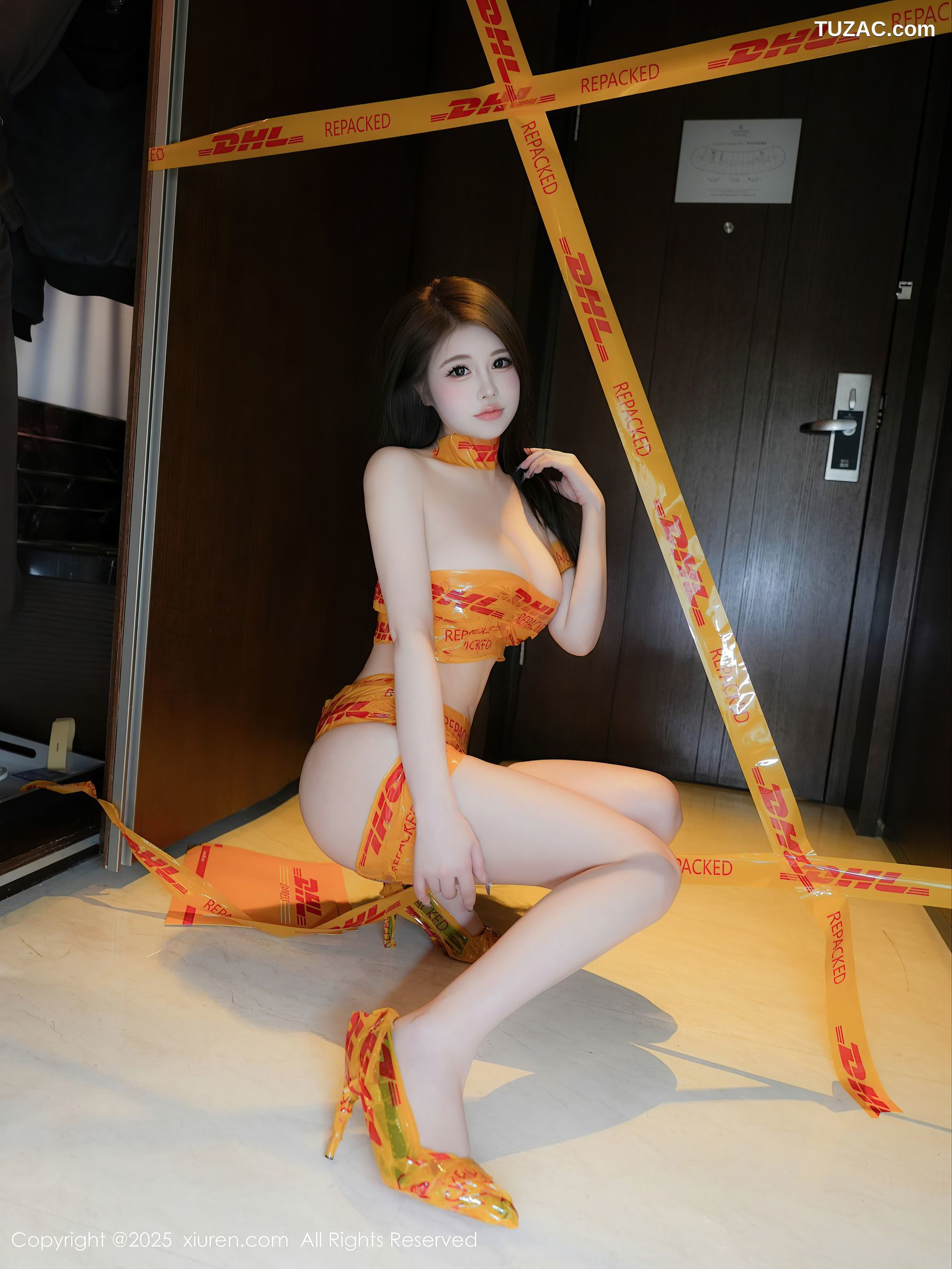 XiuRen秀人网-10016-甜妮-胶带内衣爆乳翘臀-2025.03.14