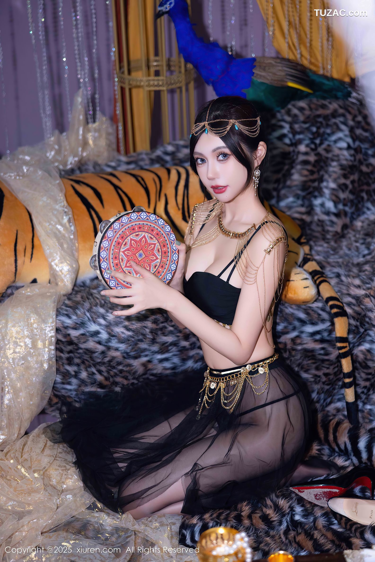 XiuRen秀人网-10018-绮里嘉ula-黑丝异域写真-2025.03.14