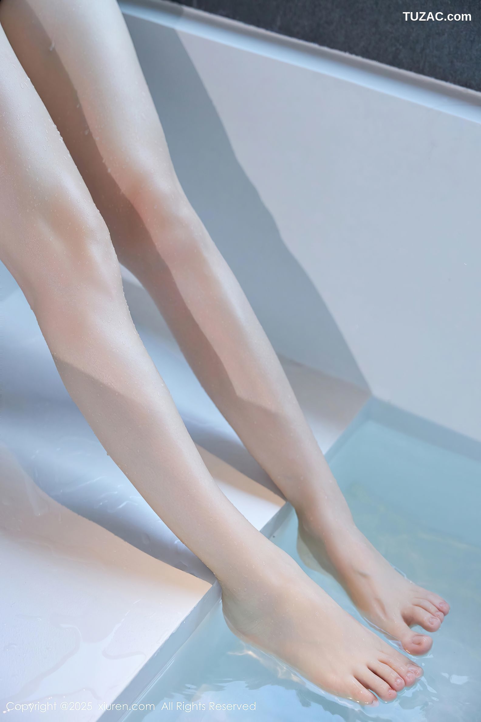 XiuRen秀人网-10031-养乐多Doll-豹纹连衣裙黑色内衣轻薄黑纱浴缸湿身-2025.03.18