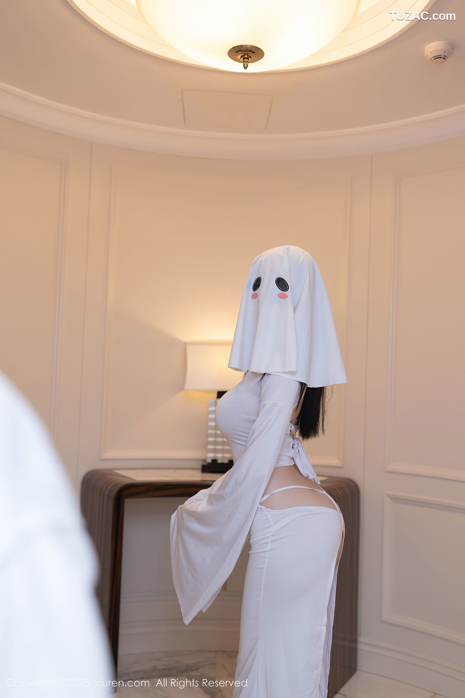 XiuRen秀人网-10035-安然anran-情趣白裙白色内衣丁字裤-2025.03.18