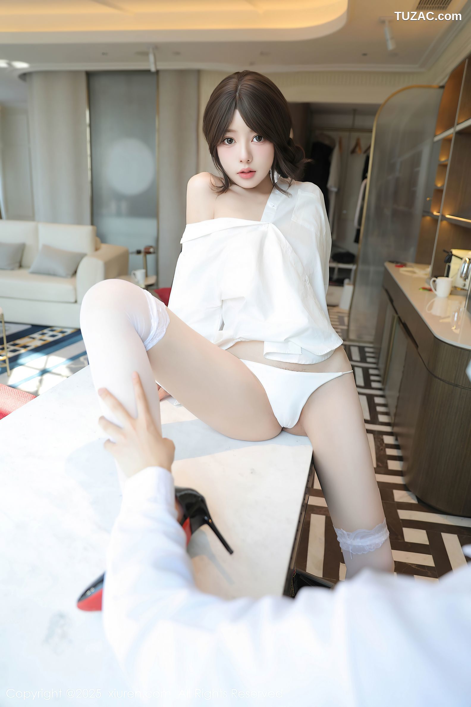 XiuRen秀人网-10036-桃妖夭-萝莉白衬衫白色内衣白丝爆乳-2025.03.18