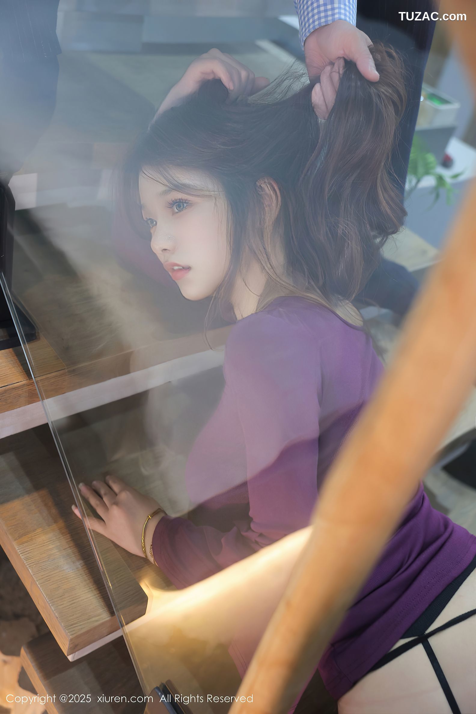 XiuRen秀人网-10044-张庭蓉-美乳萝莉紫色连衣短裙黑丝-2025.03.20