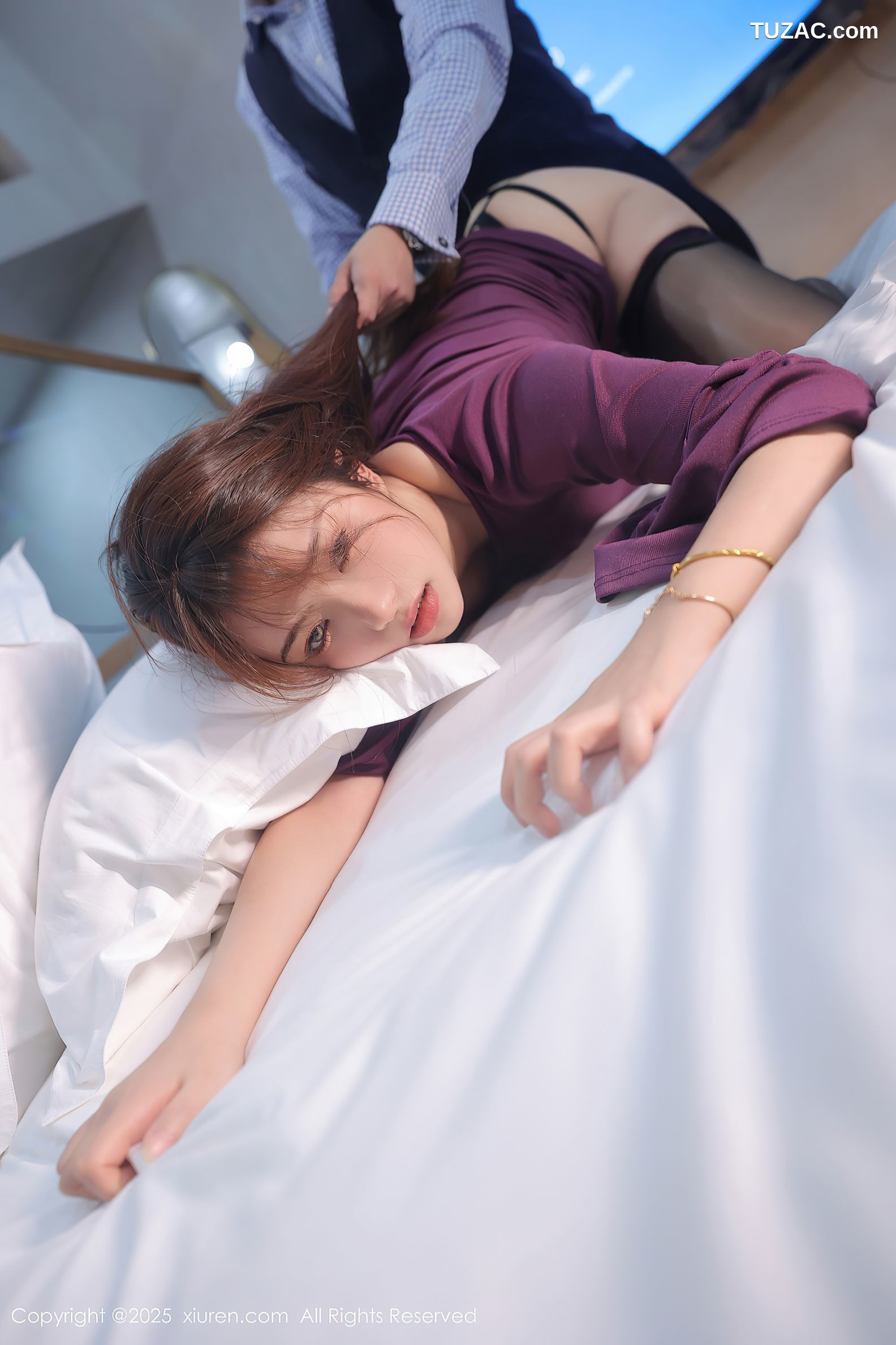 XiuRen秀人网-10044-张庭蓉-美乳萝莉紫色连衣短裙黑丝-2025.03.20