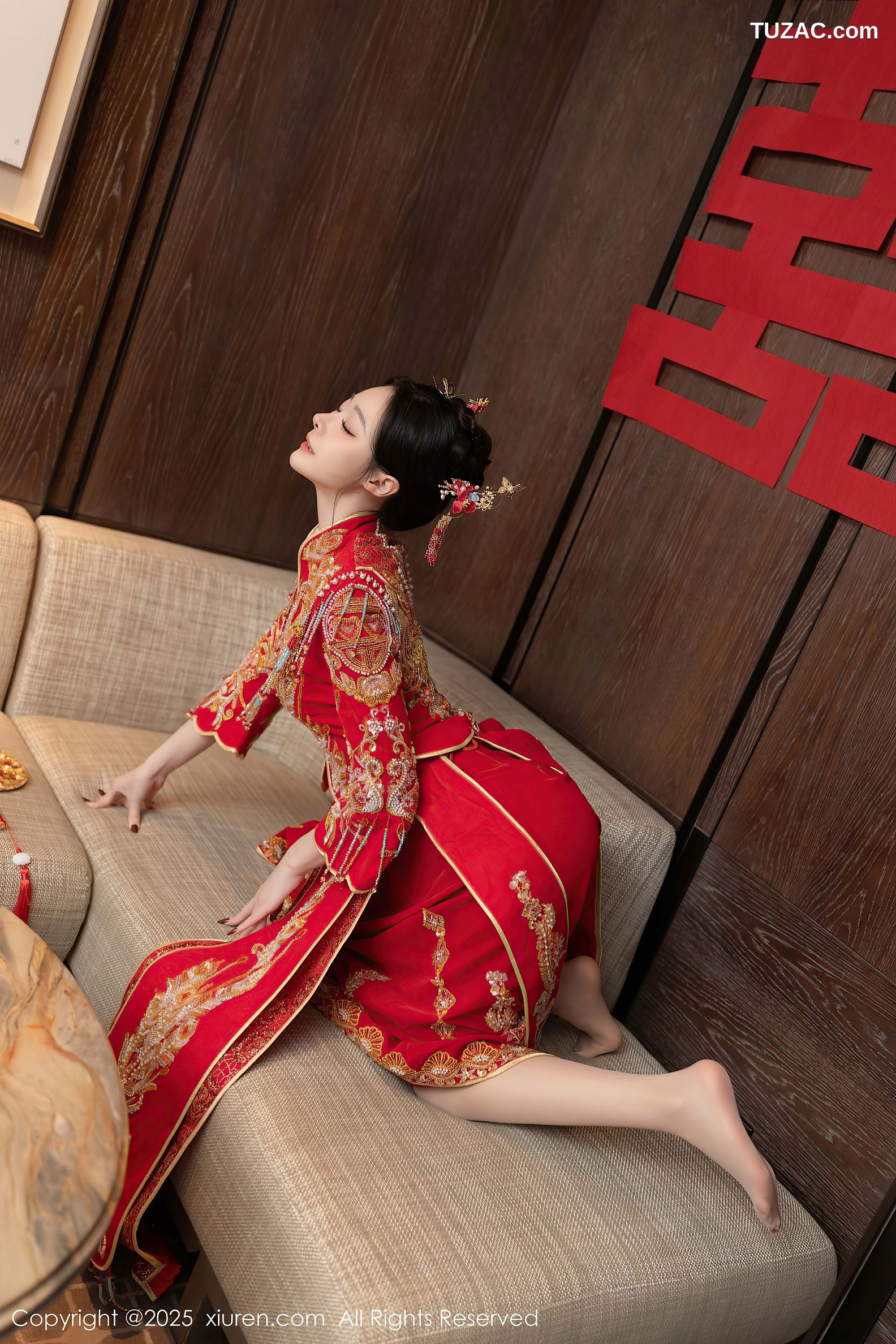 XiuRen秀人网-10055-小逗逗-新娘红装红色内衣-2025.03.21