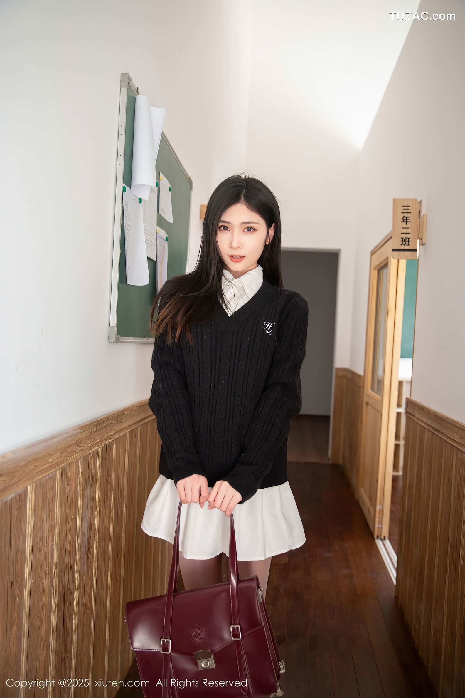 XiuRen秀人网-10078-刘婷婷-黑针织衫白衬衫短裙清纯女生教室自慰-2025.03.27