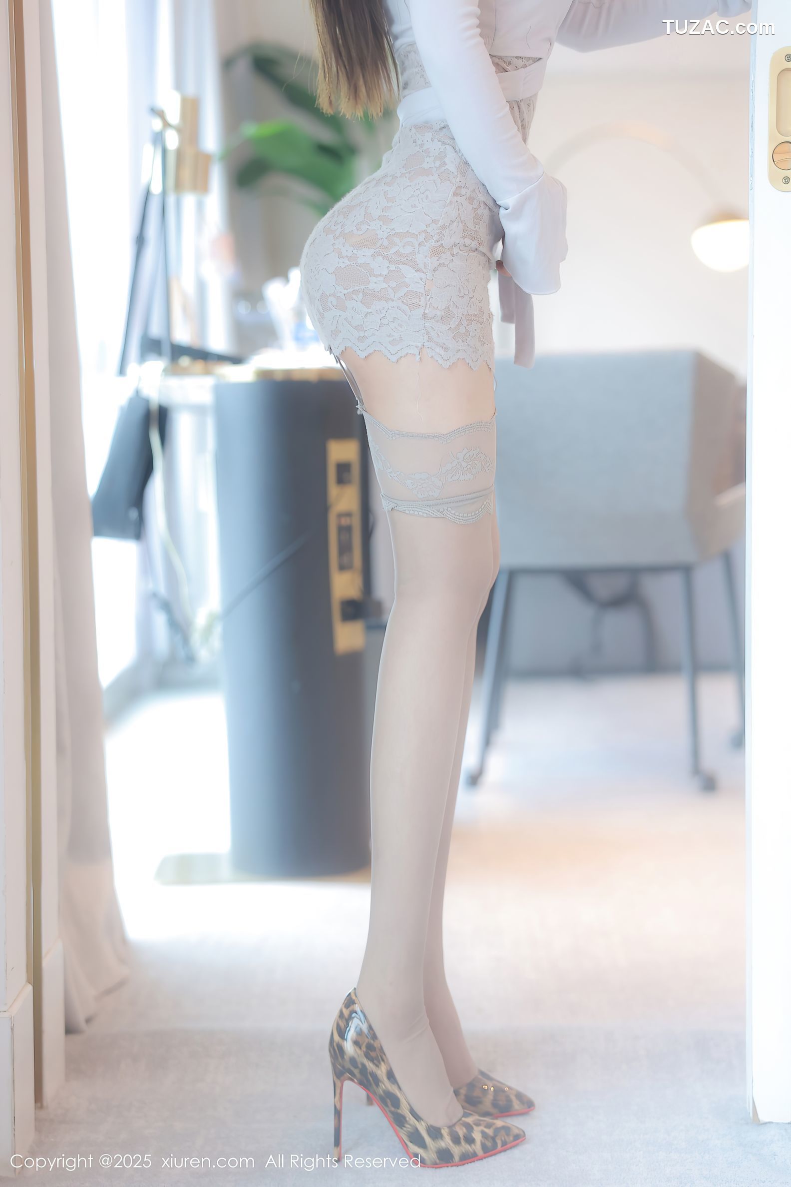 XiuRen秀人网-10083-爱酱里-萝莉轻透白蕾丝爆乳-2025.03.28