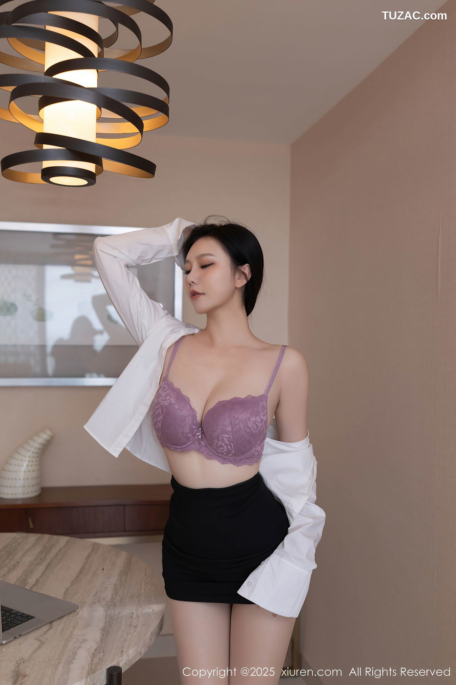 XiuRen秀人网-10100-安然anran-OL白衬衫黑短裙紫色内衣肉丝-2025.04.01