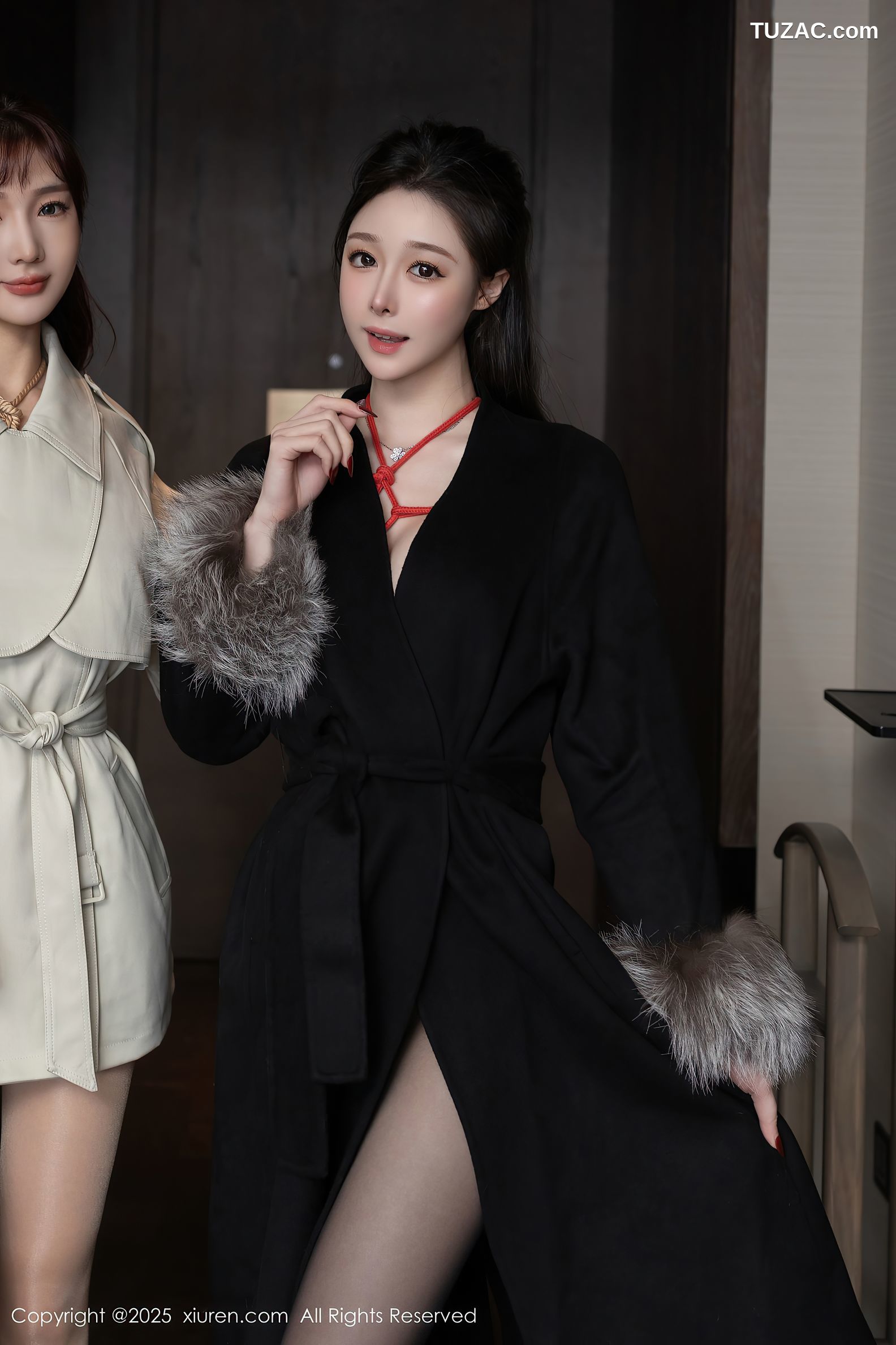 XiuRen秀人网-10107-陆萱萱-和小逗逗-模特合集姐妹花黑大衣米色大衣红绳绑缚爆乳黑丝-2025.04.02