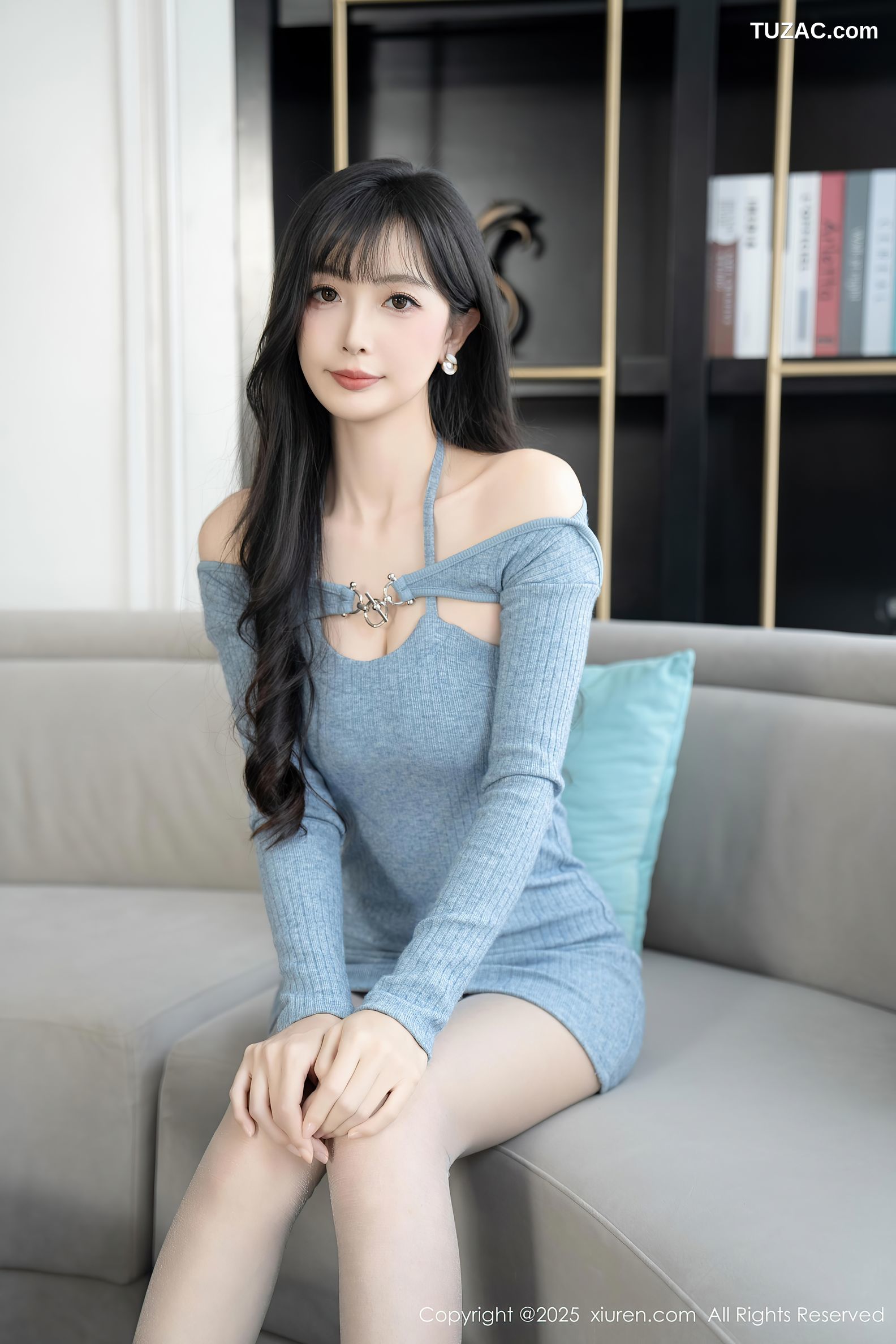 XiuRen秀人网-10124-樱桃小阑子-浅蓝色连衣短裙-2025.04.08