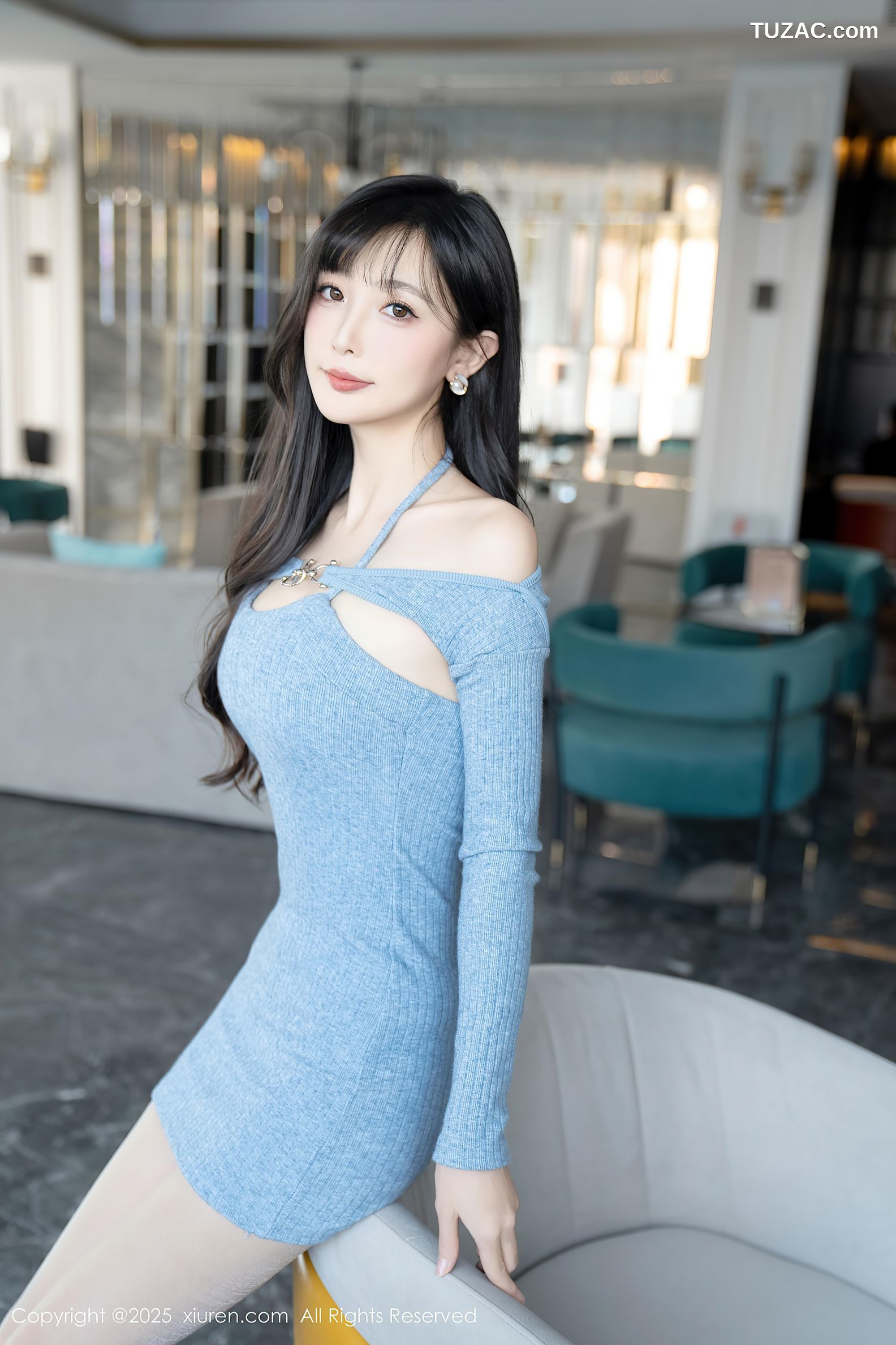 XiuRen秀人网-10124-樱桃小阑子-浅蓝色连衣短裙-2025.04.08